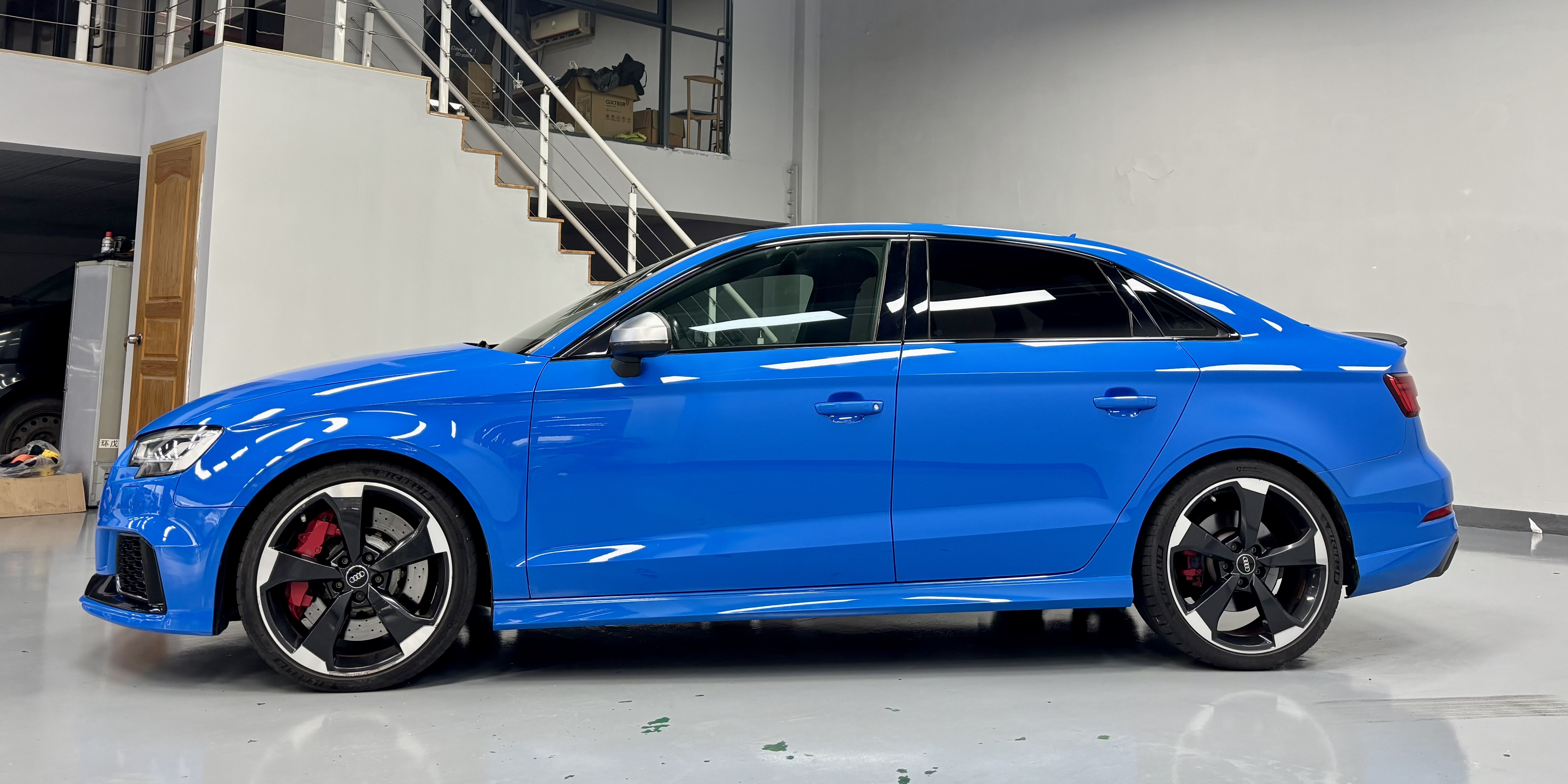 Audi RS 3 2018 #4 Audi RS 3 2018 car image #4