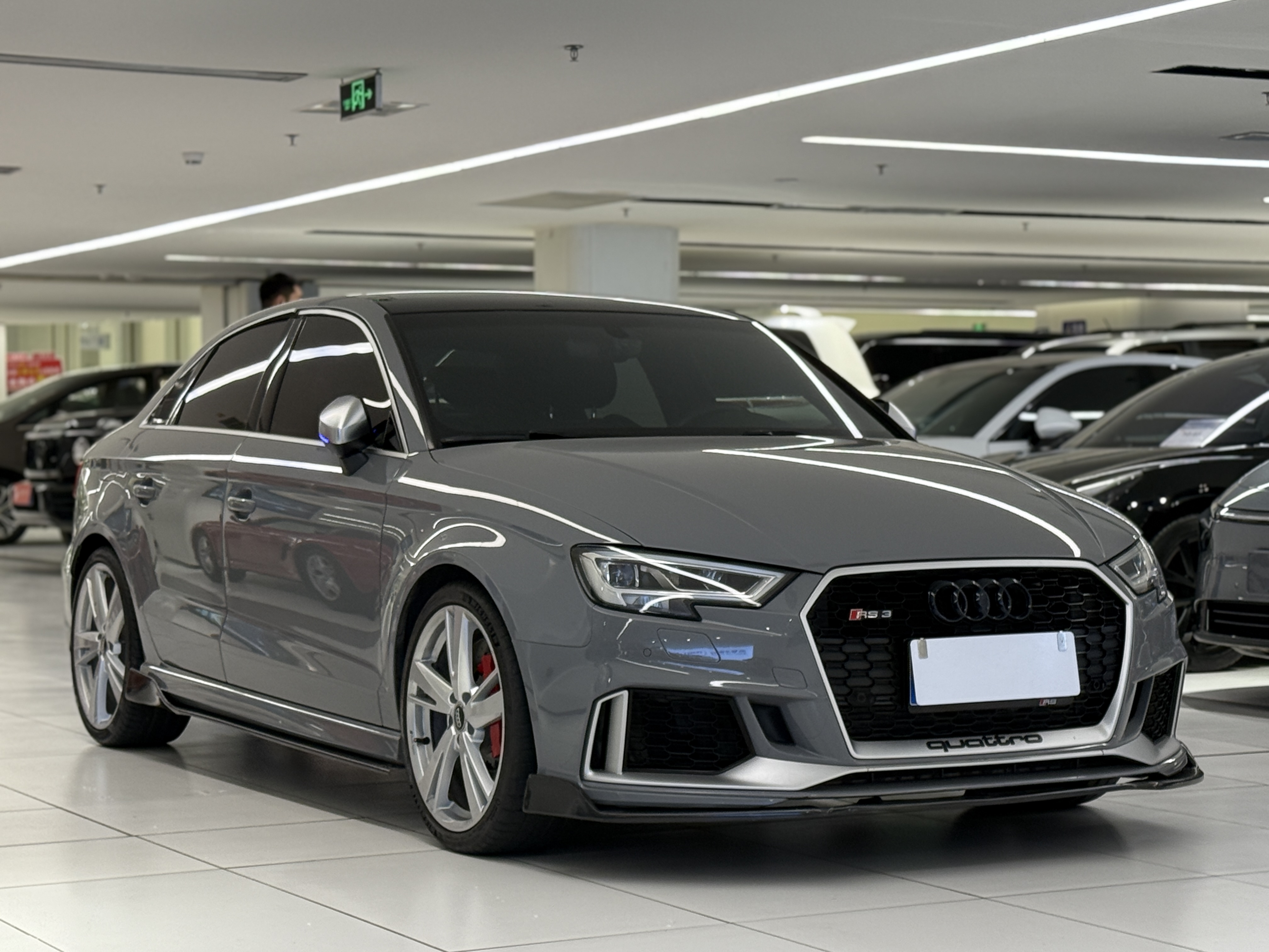 Audi RS 3 2018 car image #4