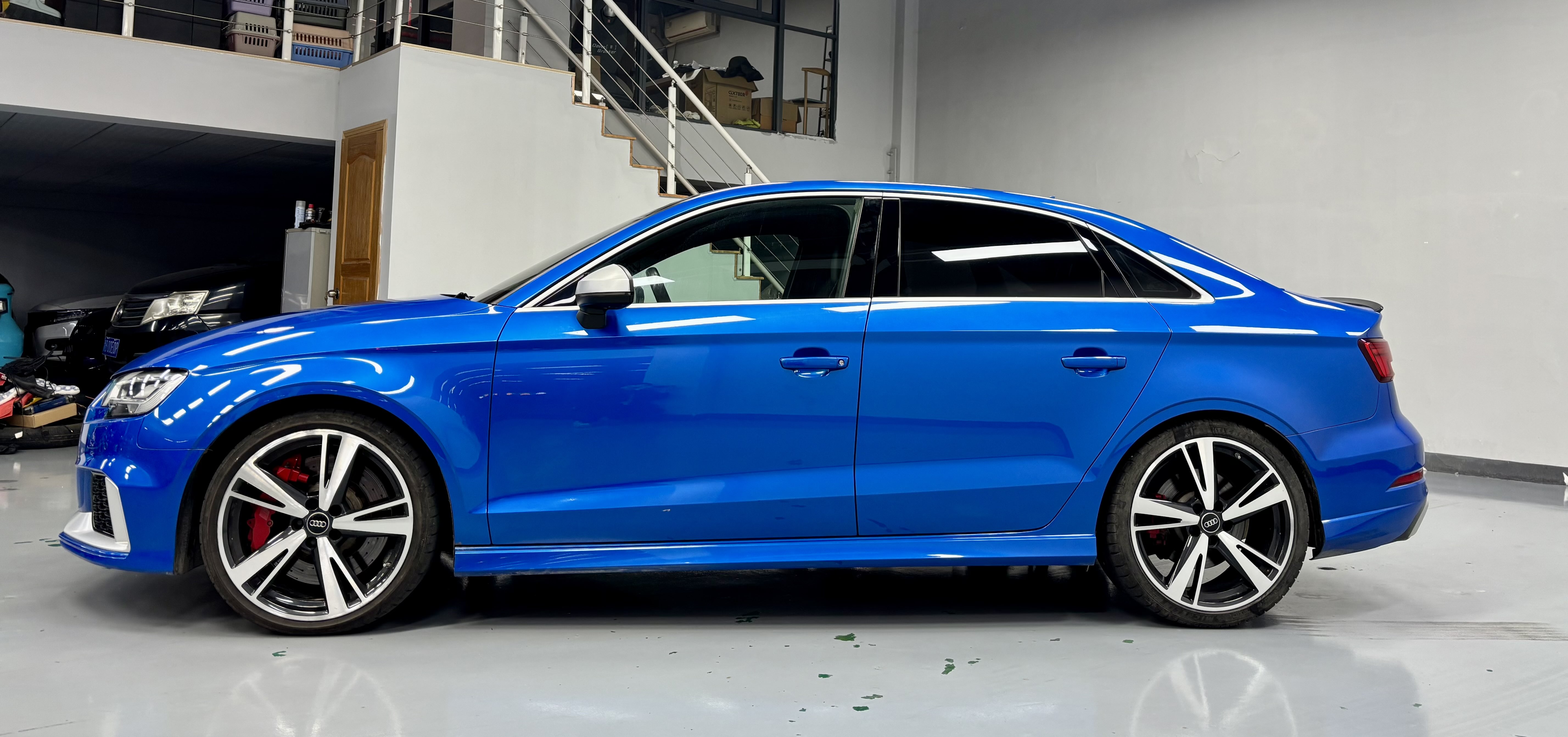 Audi RS 3 2019 صورة سيارة #4