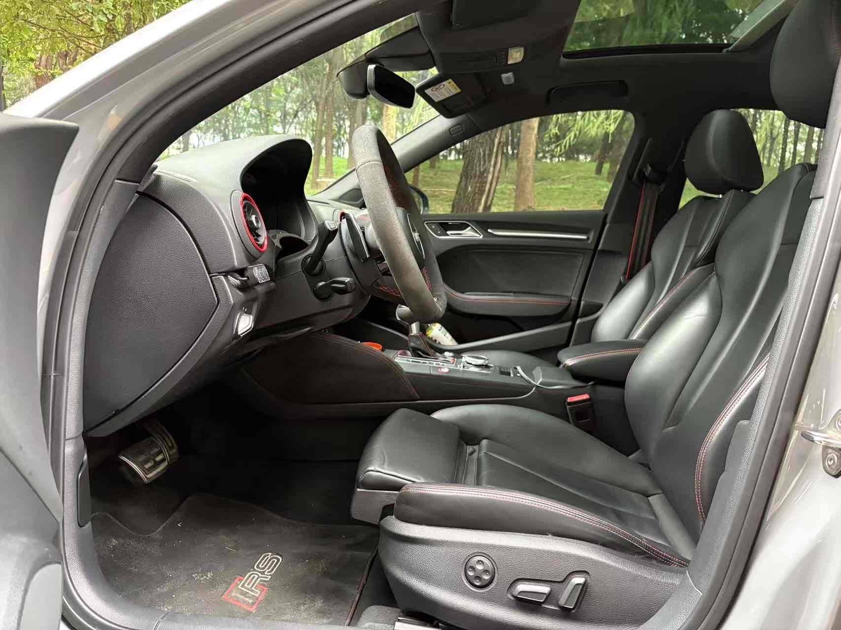 Audi RS 3 2018 #4 Audi RS 3 2018 car image #4