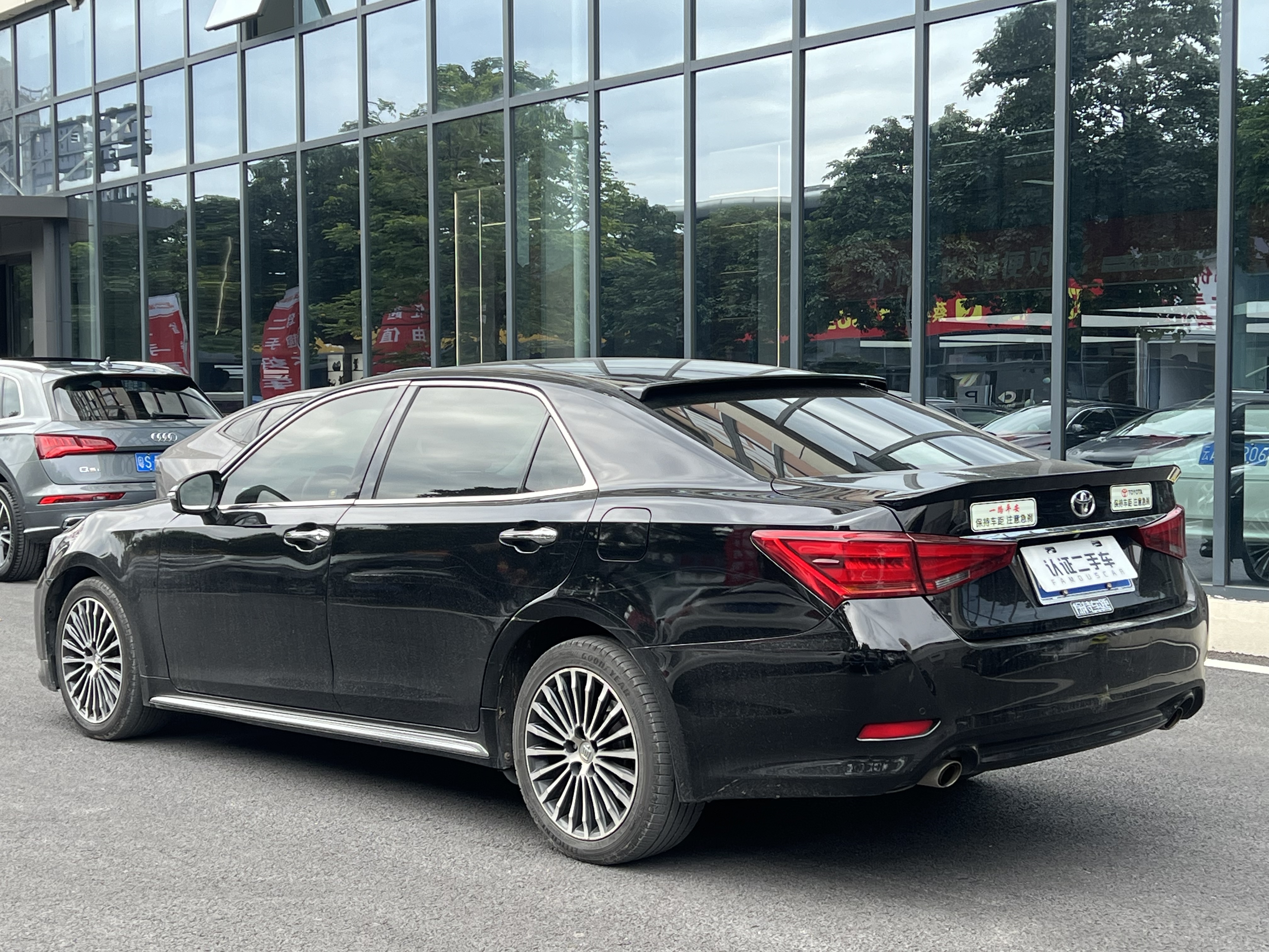 丰田 皇冠 2018 #4 丰田 皇冠 2018 汽车图片 #4