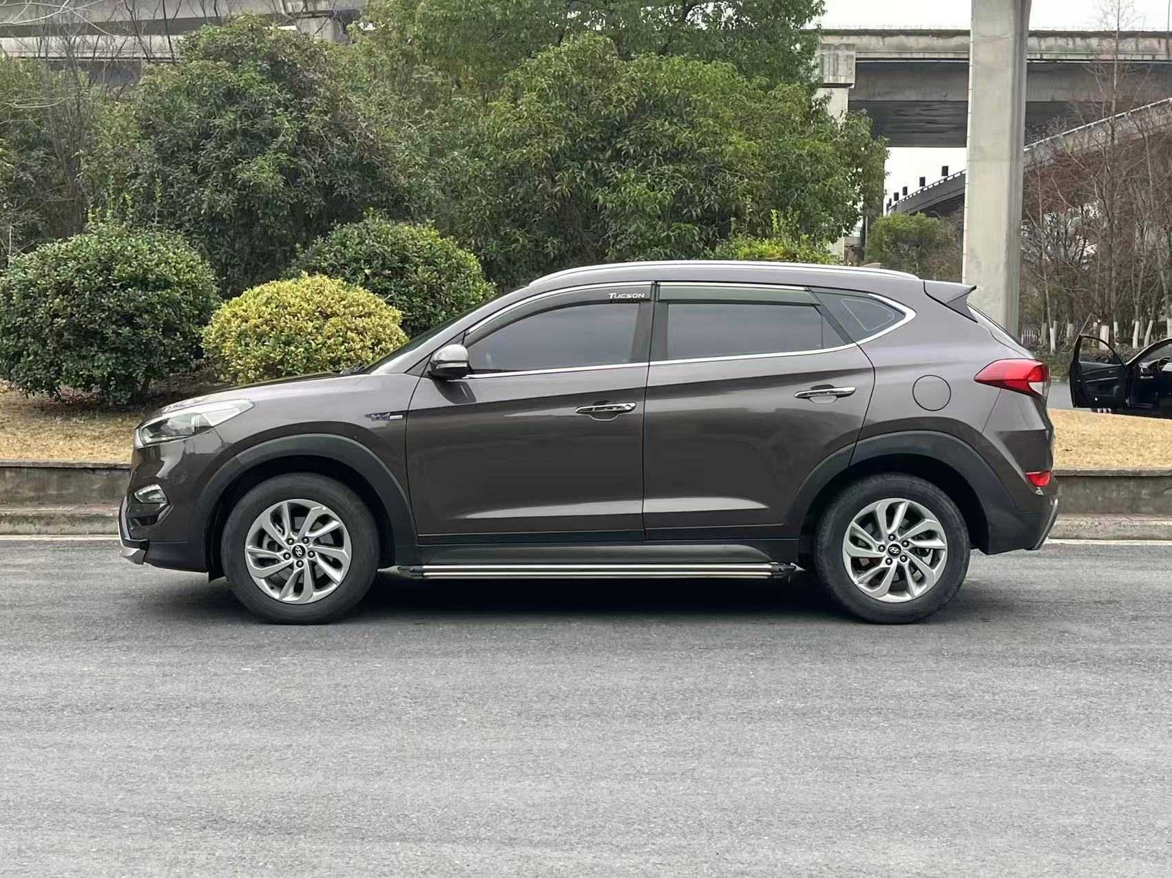 Hyundai Tucson 2017 immagine di auto #4