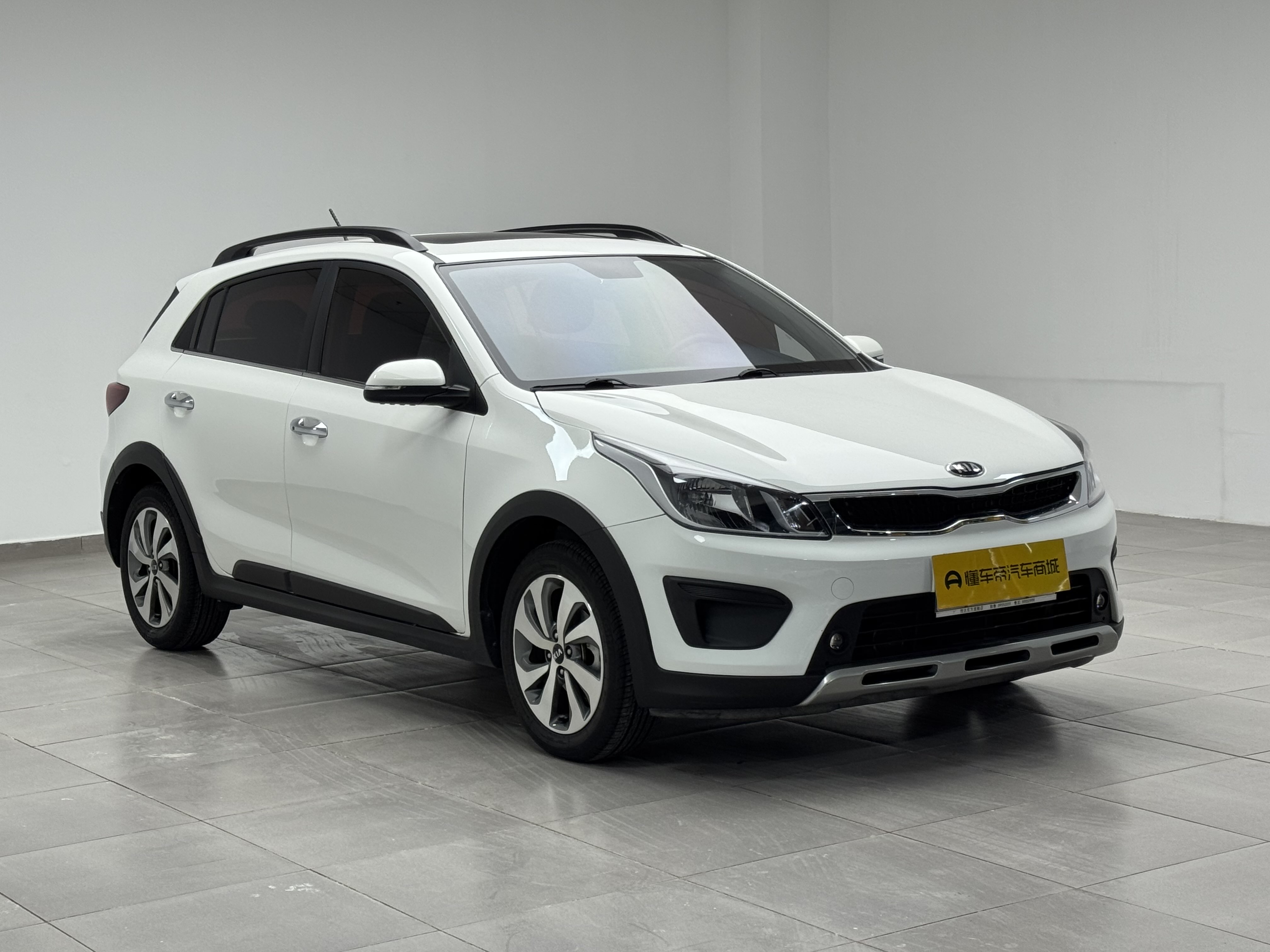 Kia Rio Cross 2018 صورة سيارة #4