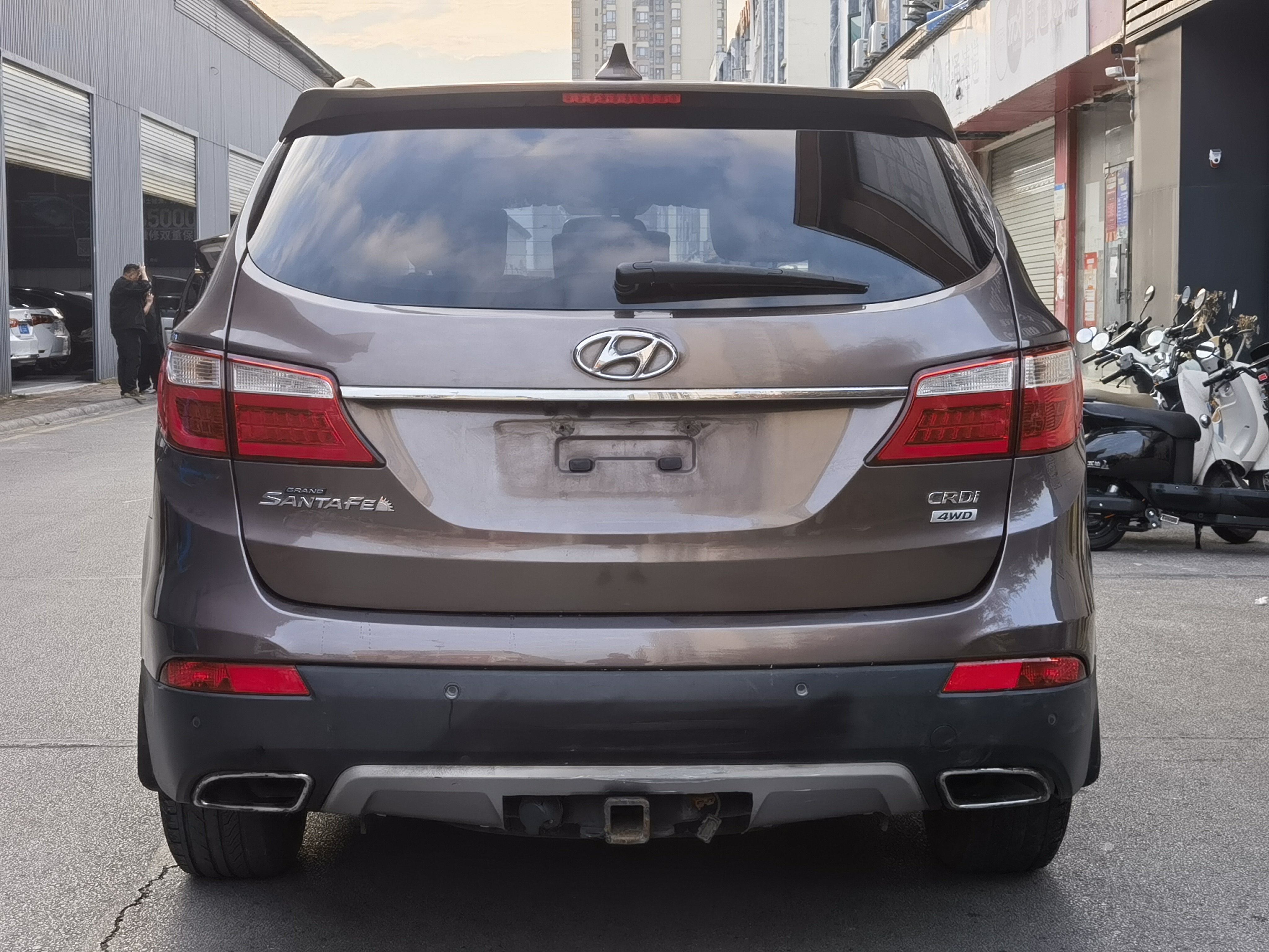 Hyundai Grand Santa Fe 2015 car image #4