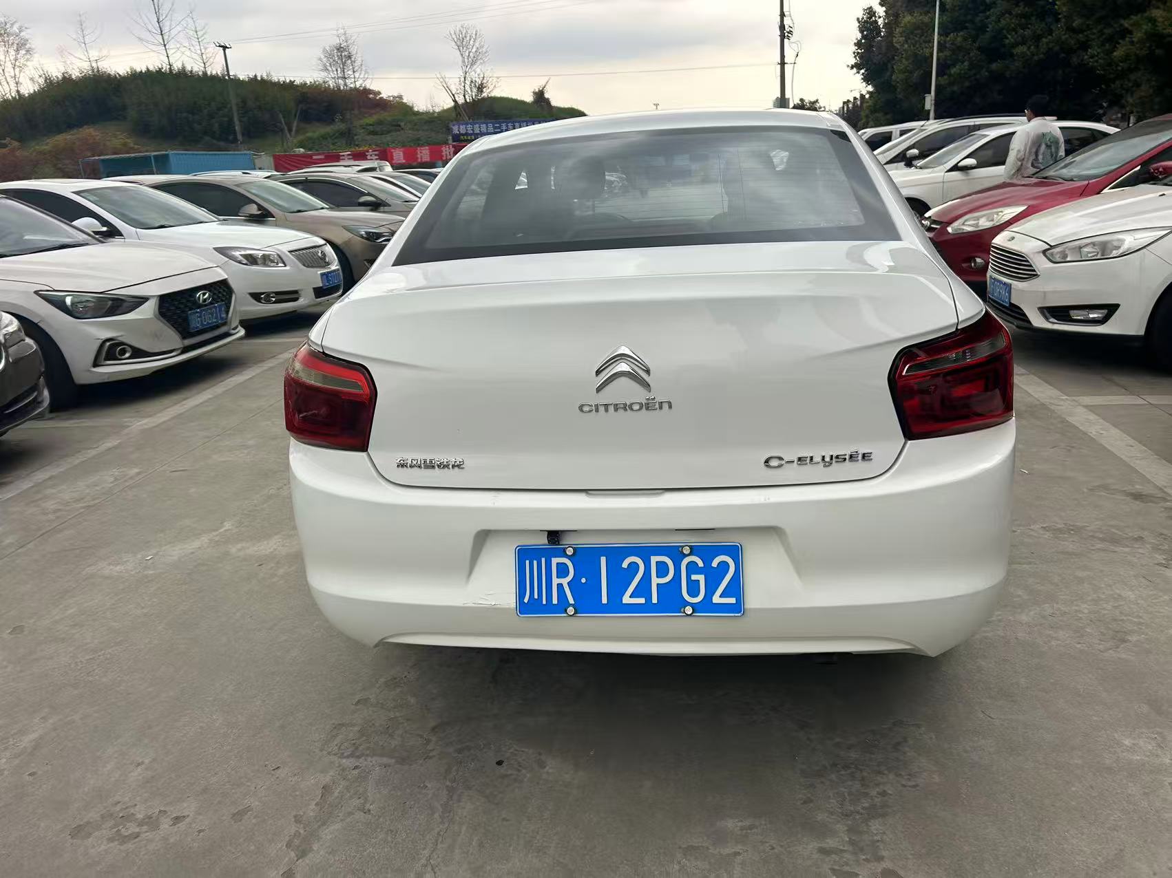 Citroen C-Elysée 2018 imagem de carro #4