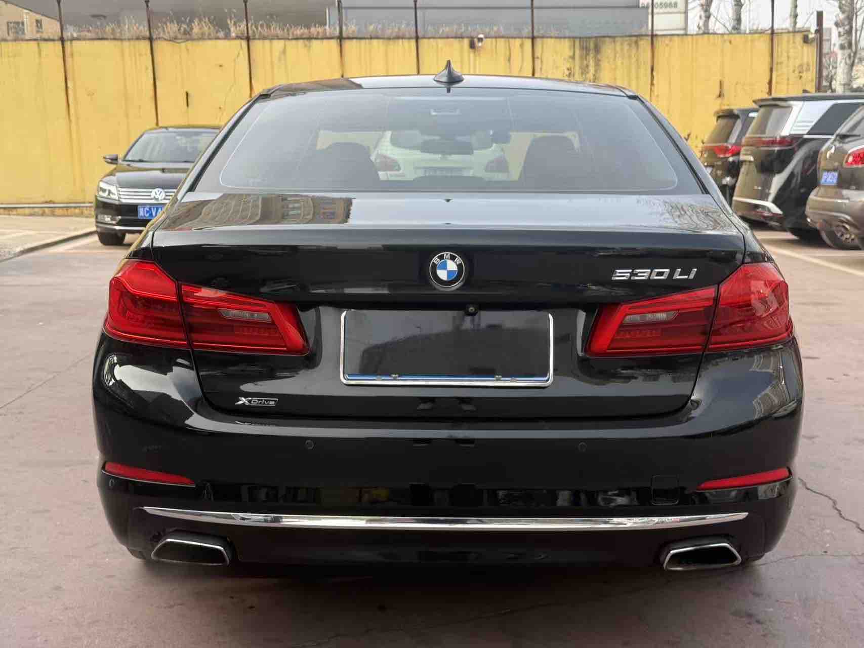 BMW 5 Series 2018 car image #4