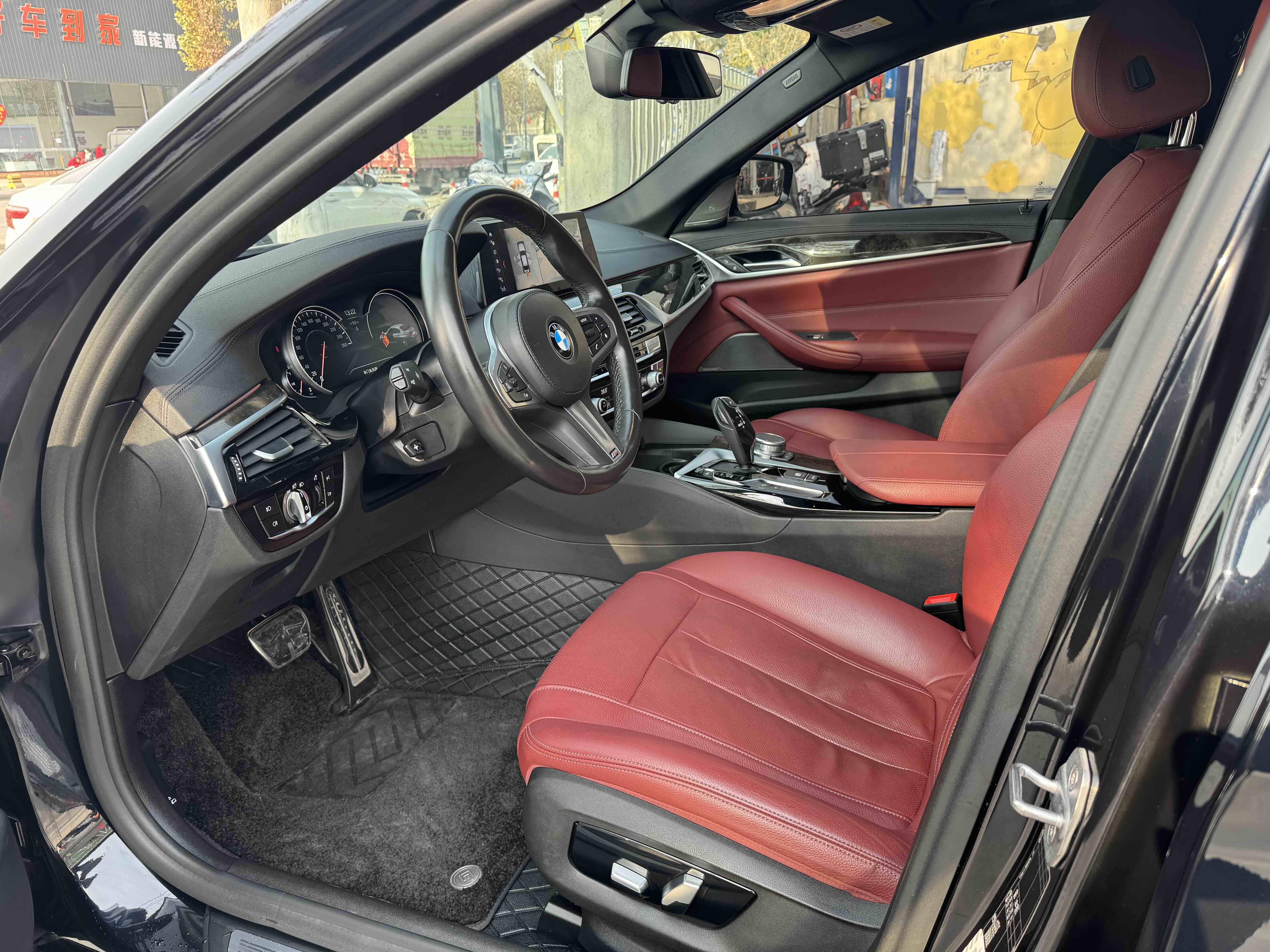 BMW 5 Series 2018 #4 BMW 5 Series 2018 car image #4
