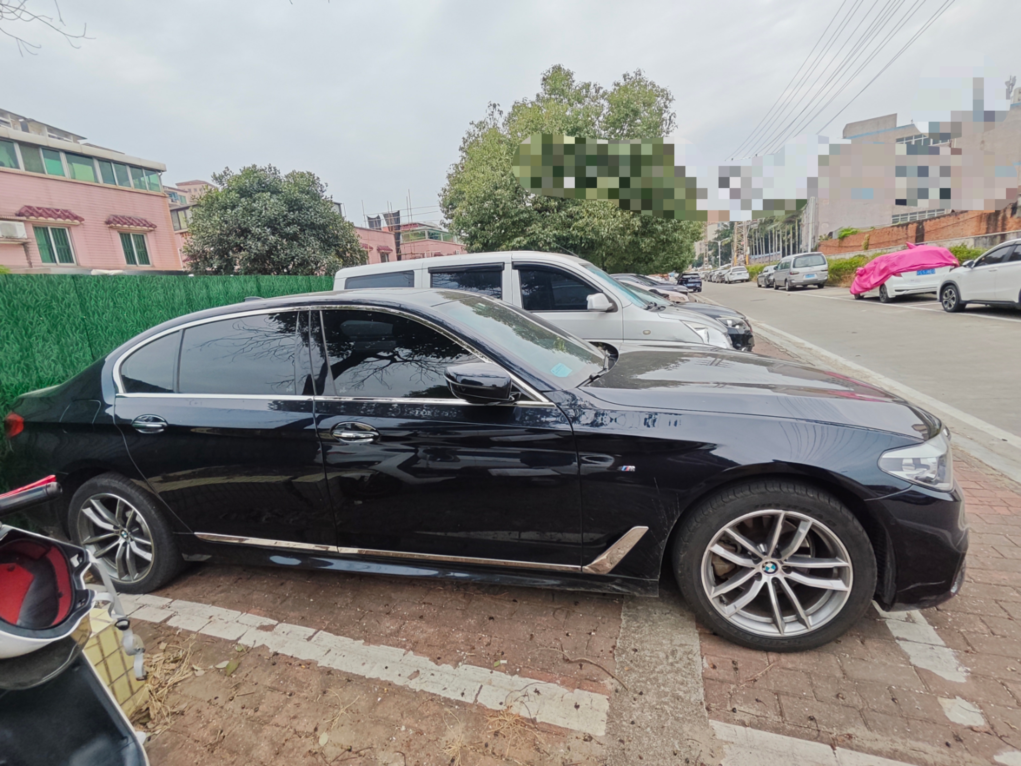 BMW M760Le 2019 immagine di auto #4