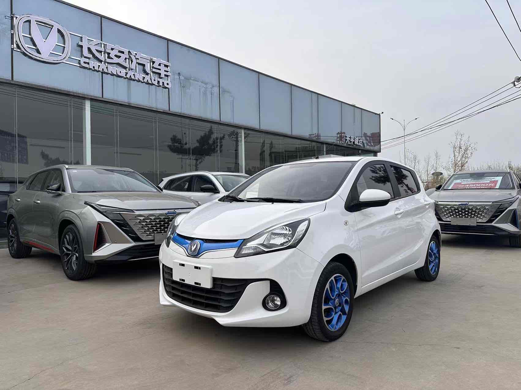 Changan BenBen EV 2018 car image #4