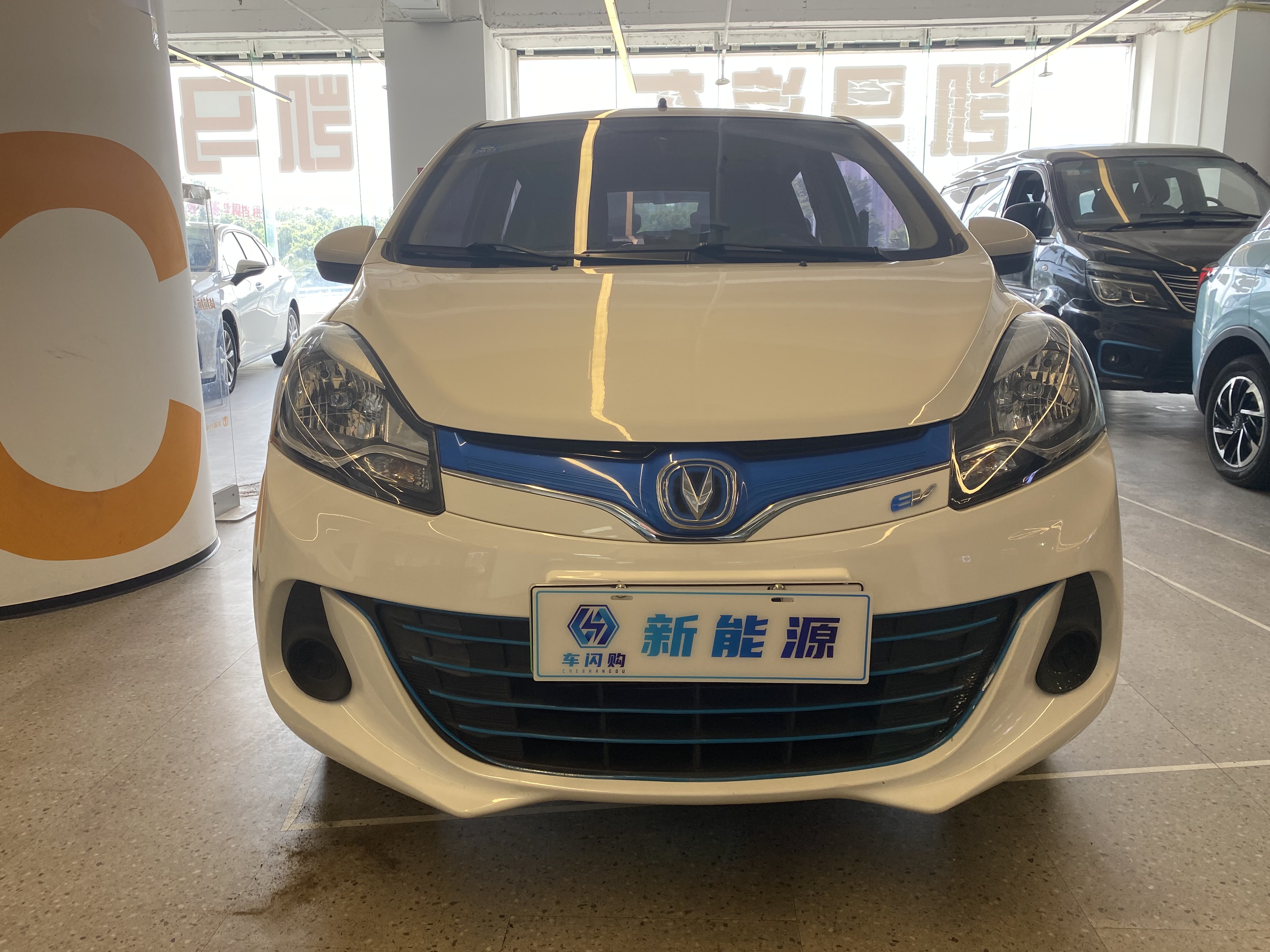 Changan BenBen EV 2018 изображение автомобиля #4