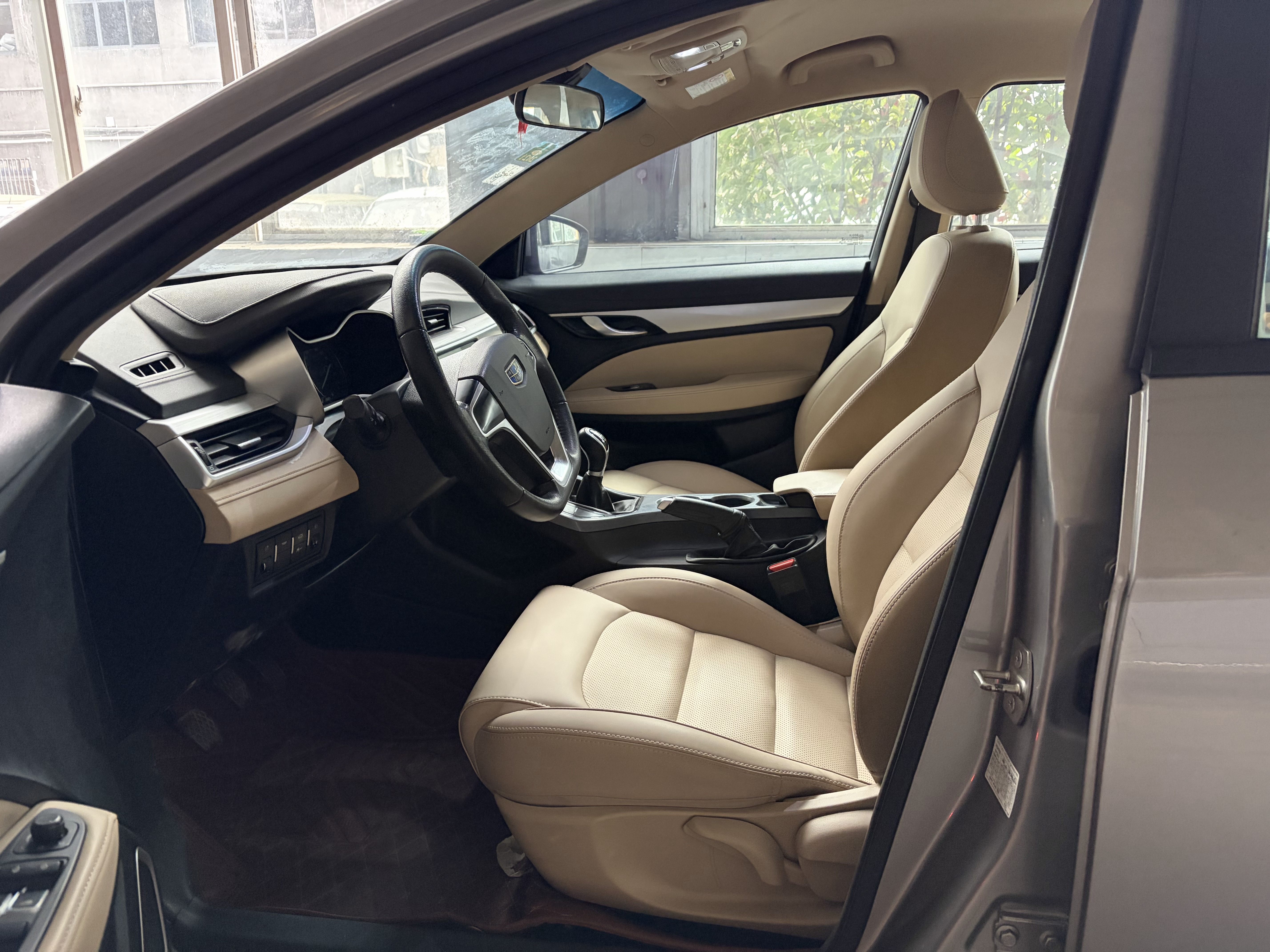 帝豪 2019 汽车图片 #4