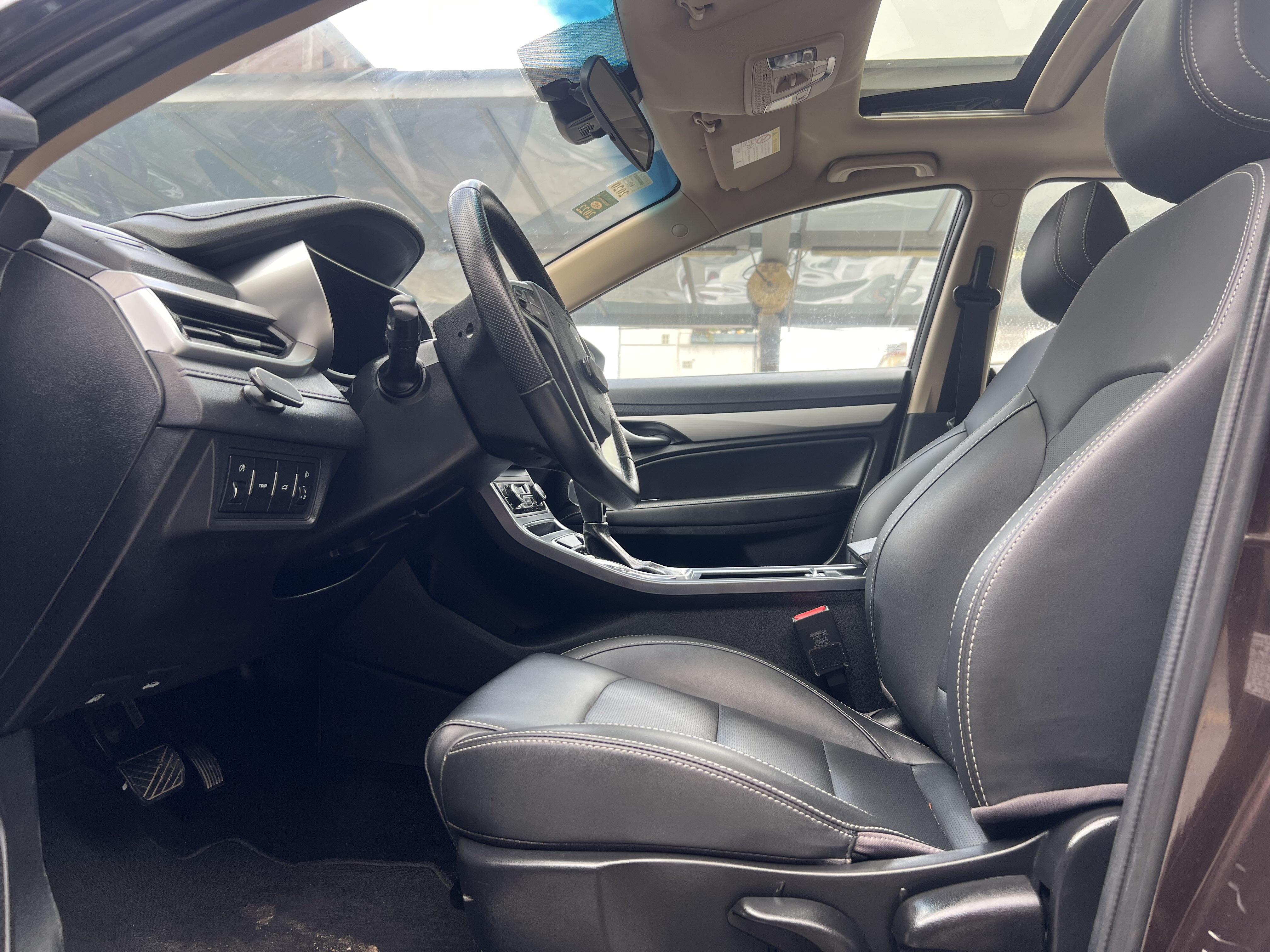 GEELY Emgrand 2018 car image #4
