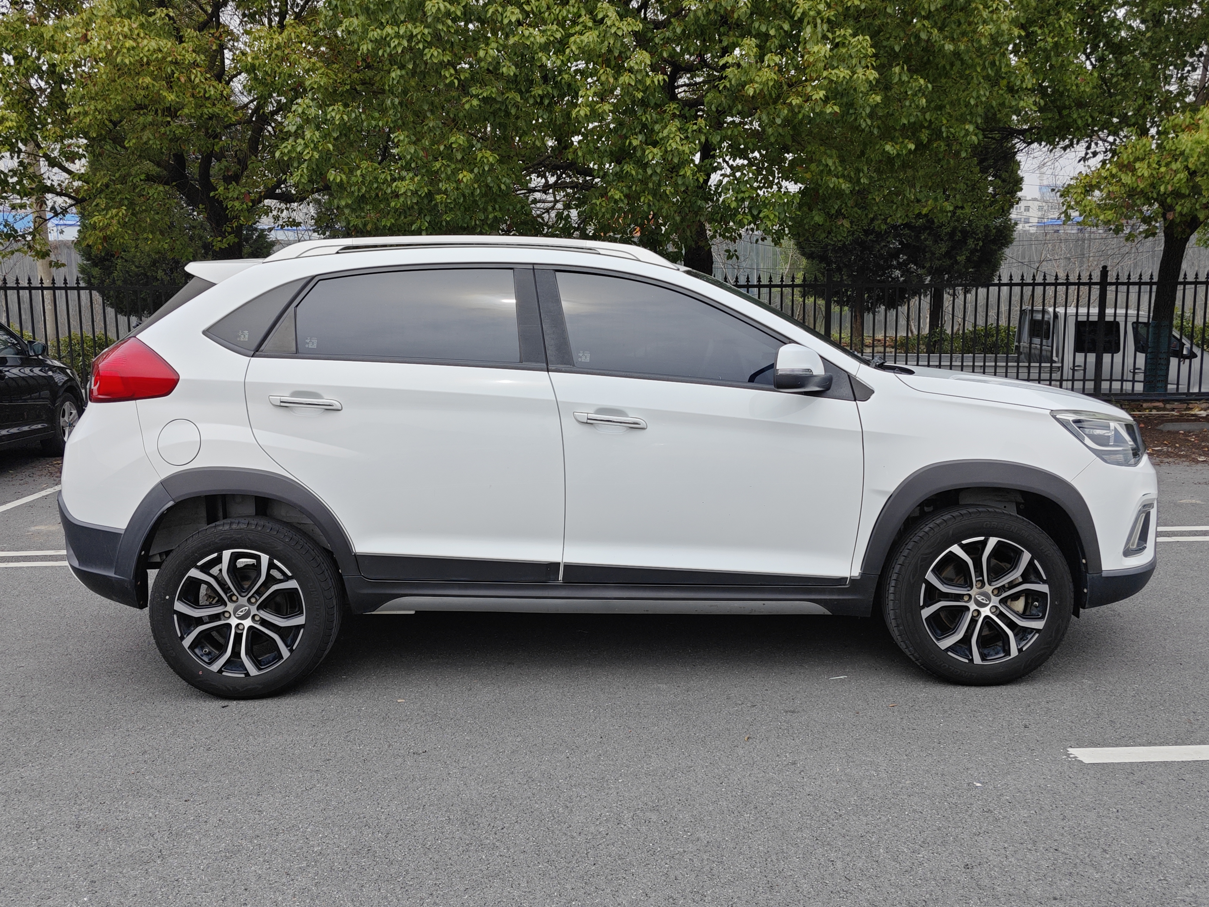 Chery Tiggo 3x 2019 car image #4