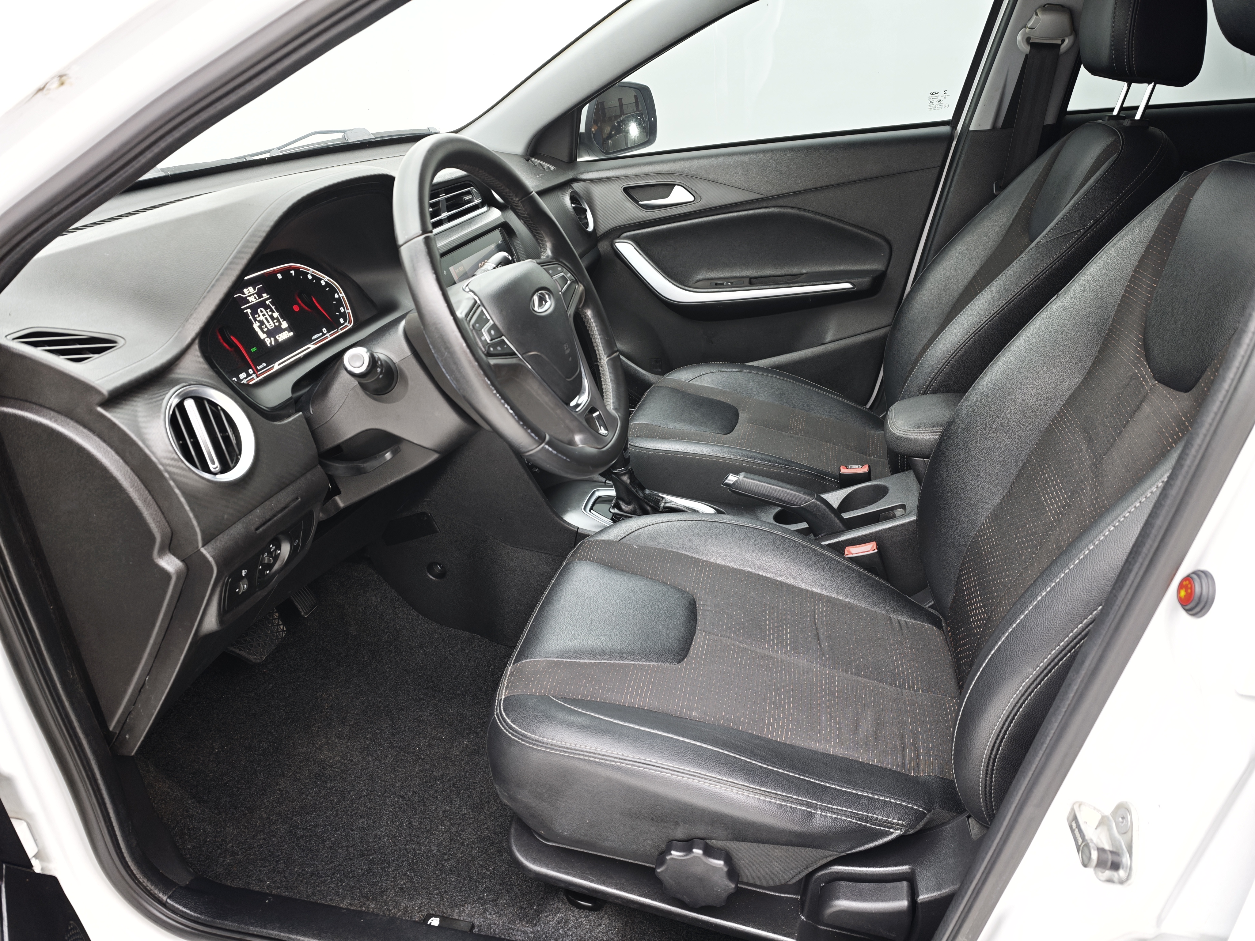 Chery 2018 car image #4