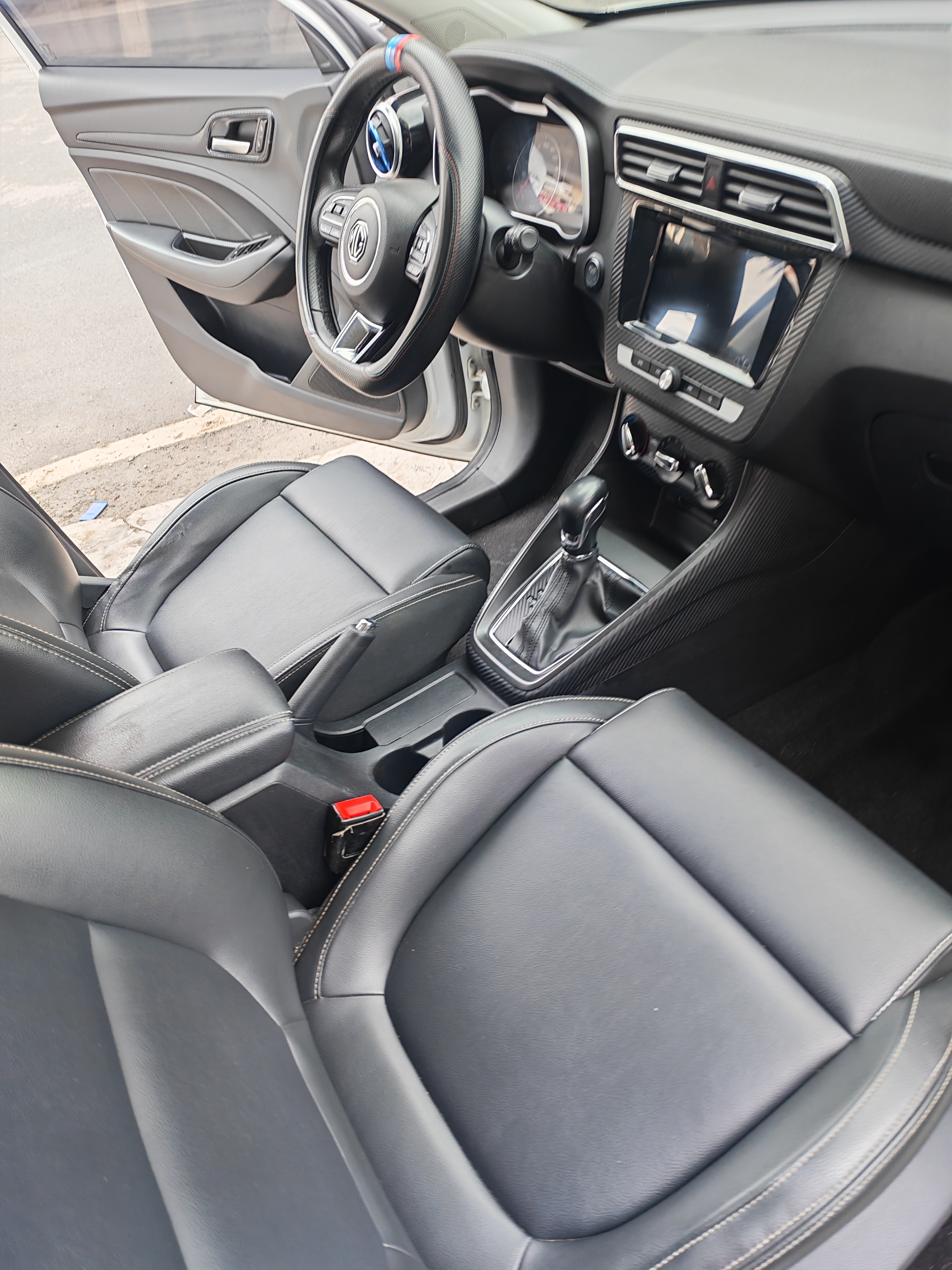 MG ZS 2019 #4 MG ZS 2019 car image #4