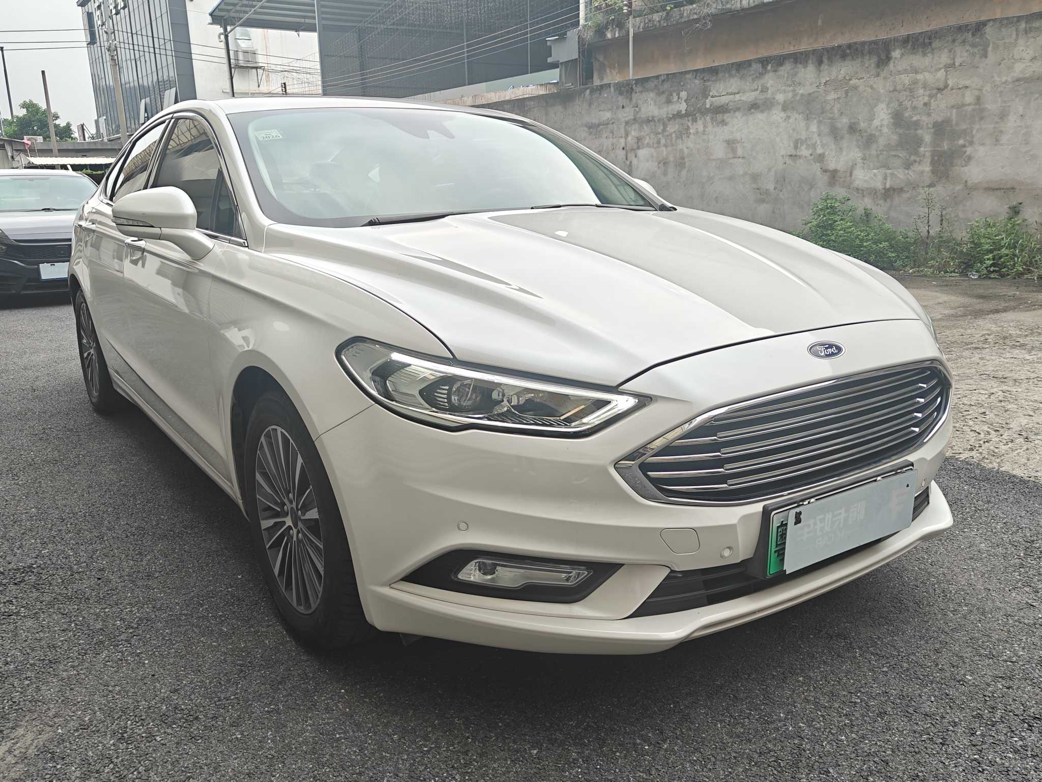 Ford Mondeo New Energy 2018 #4 Ford Mondeo New Energy 2018 صورة سيارة #4