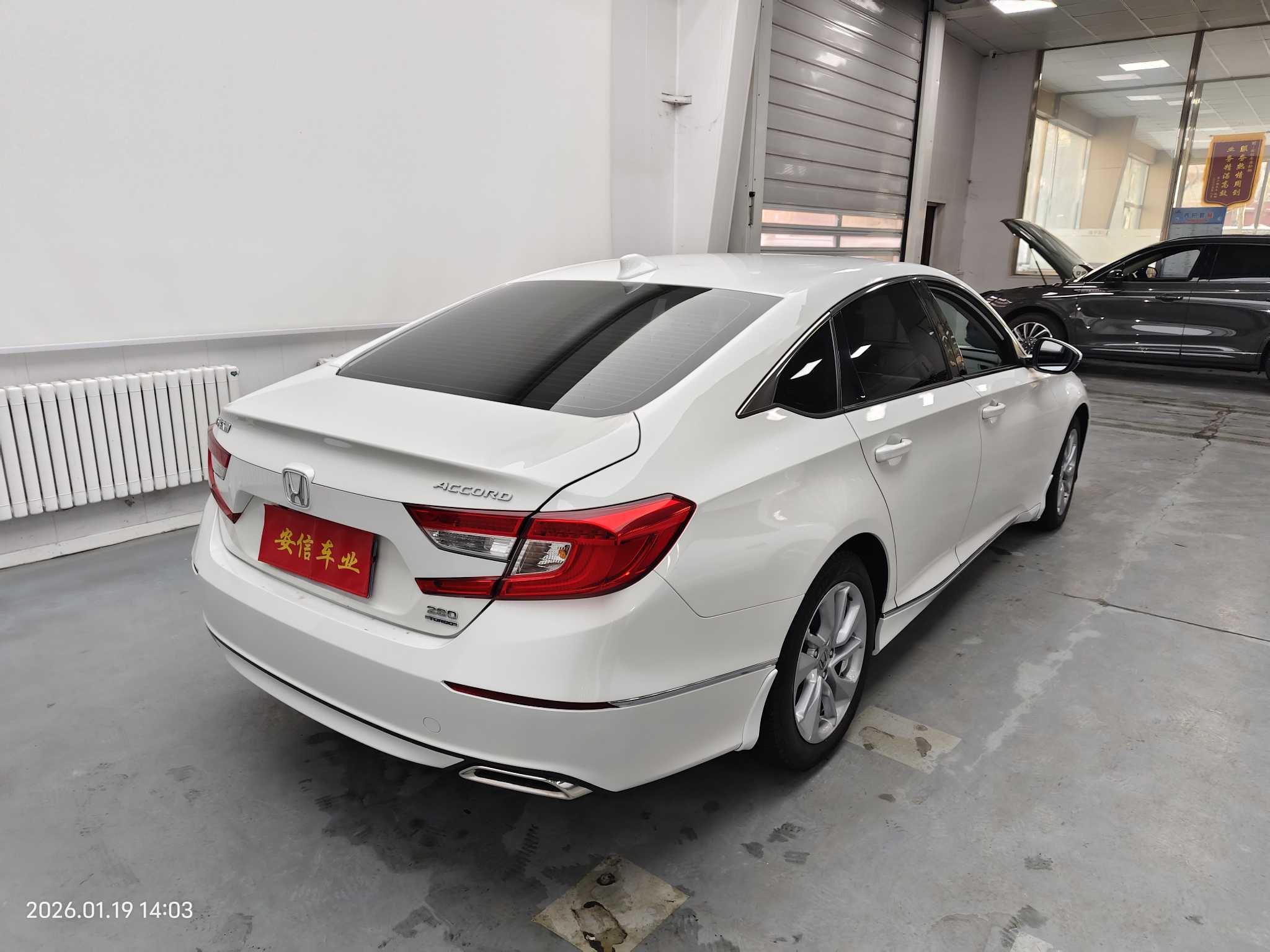 Honda Accord 2018 car image #4