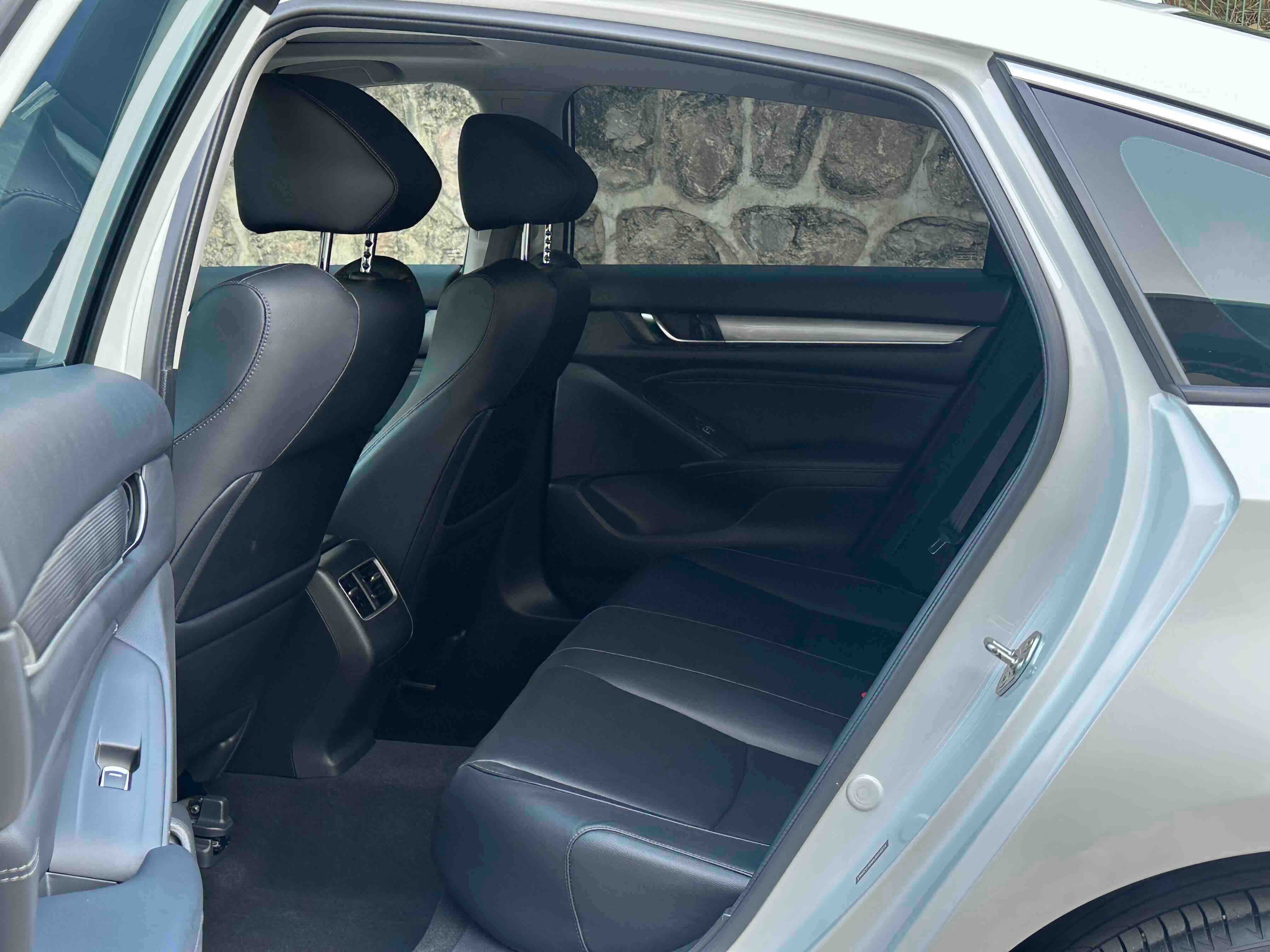 Honda Accord 2019 car image #4