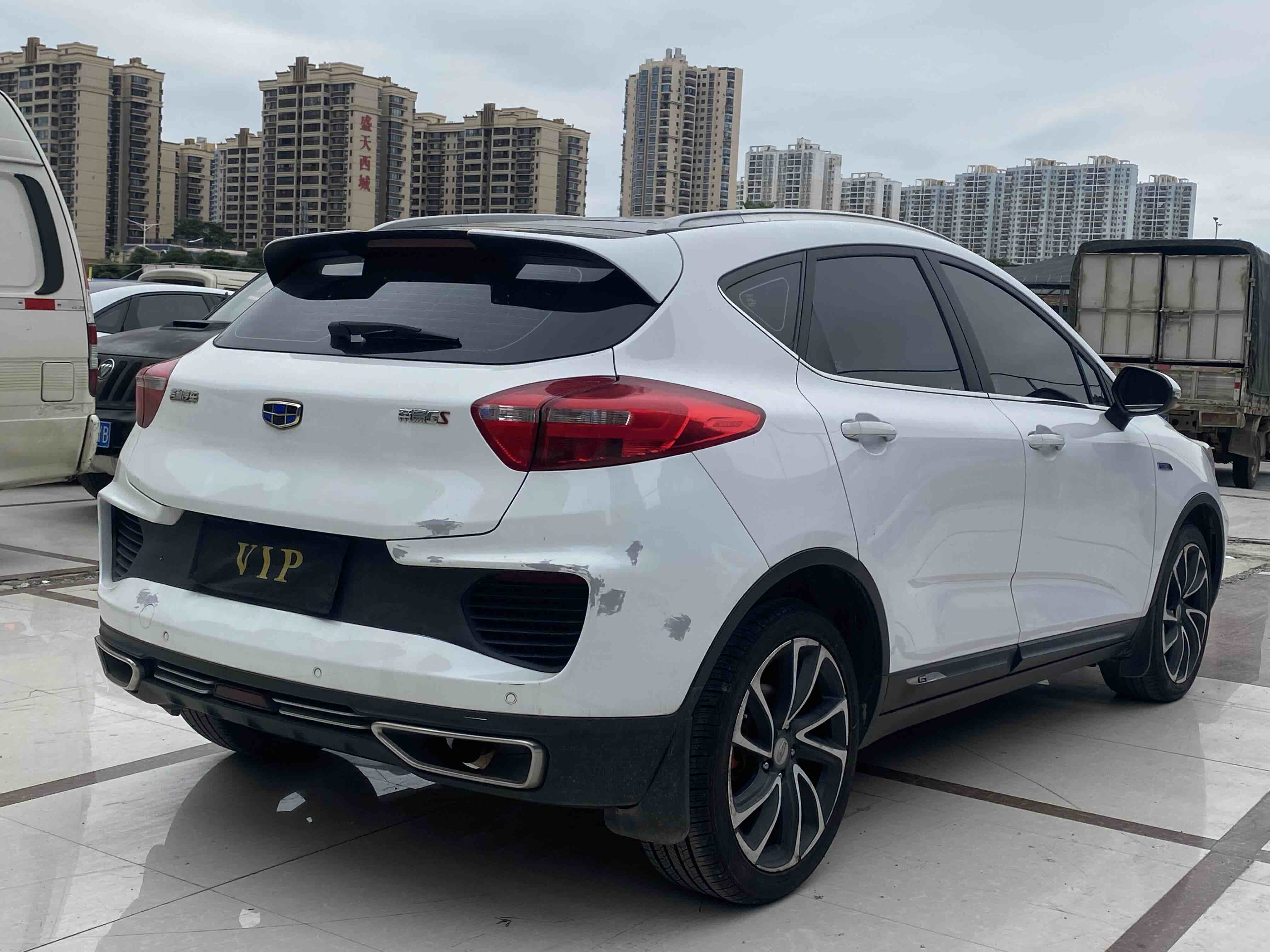 GEELY 2018 #4 GEELY 2018 car image #4