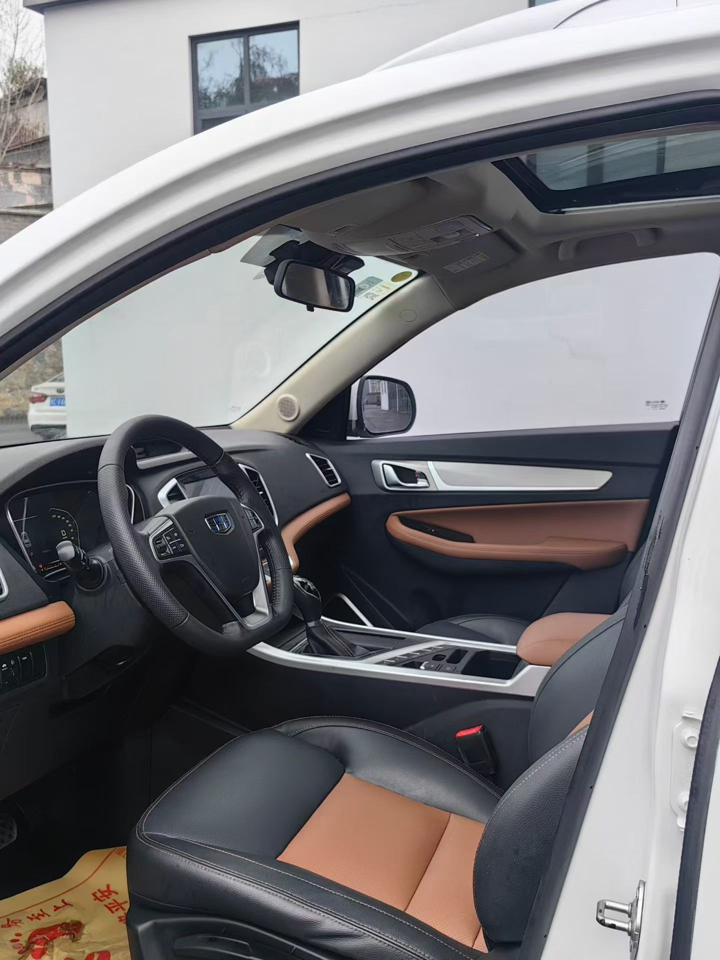 GEELY Emgrand GS 2018 car image #4