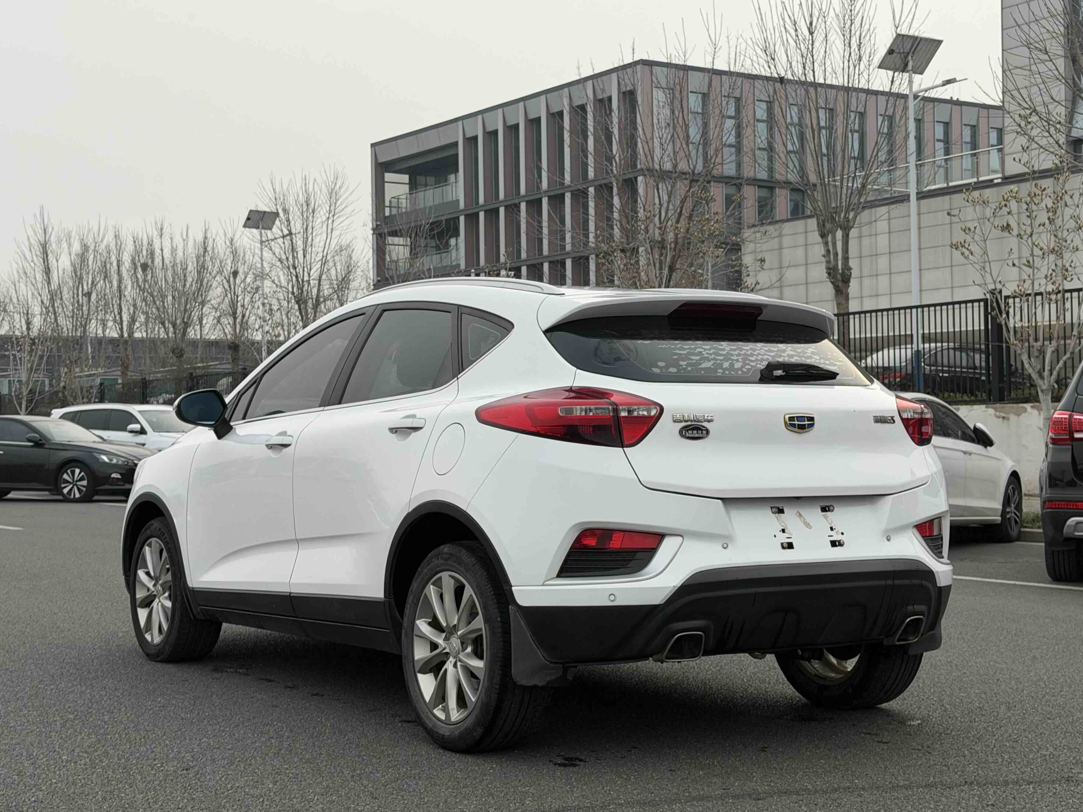 GEELY Emgrand GS 2019 car image #4