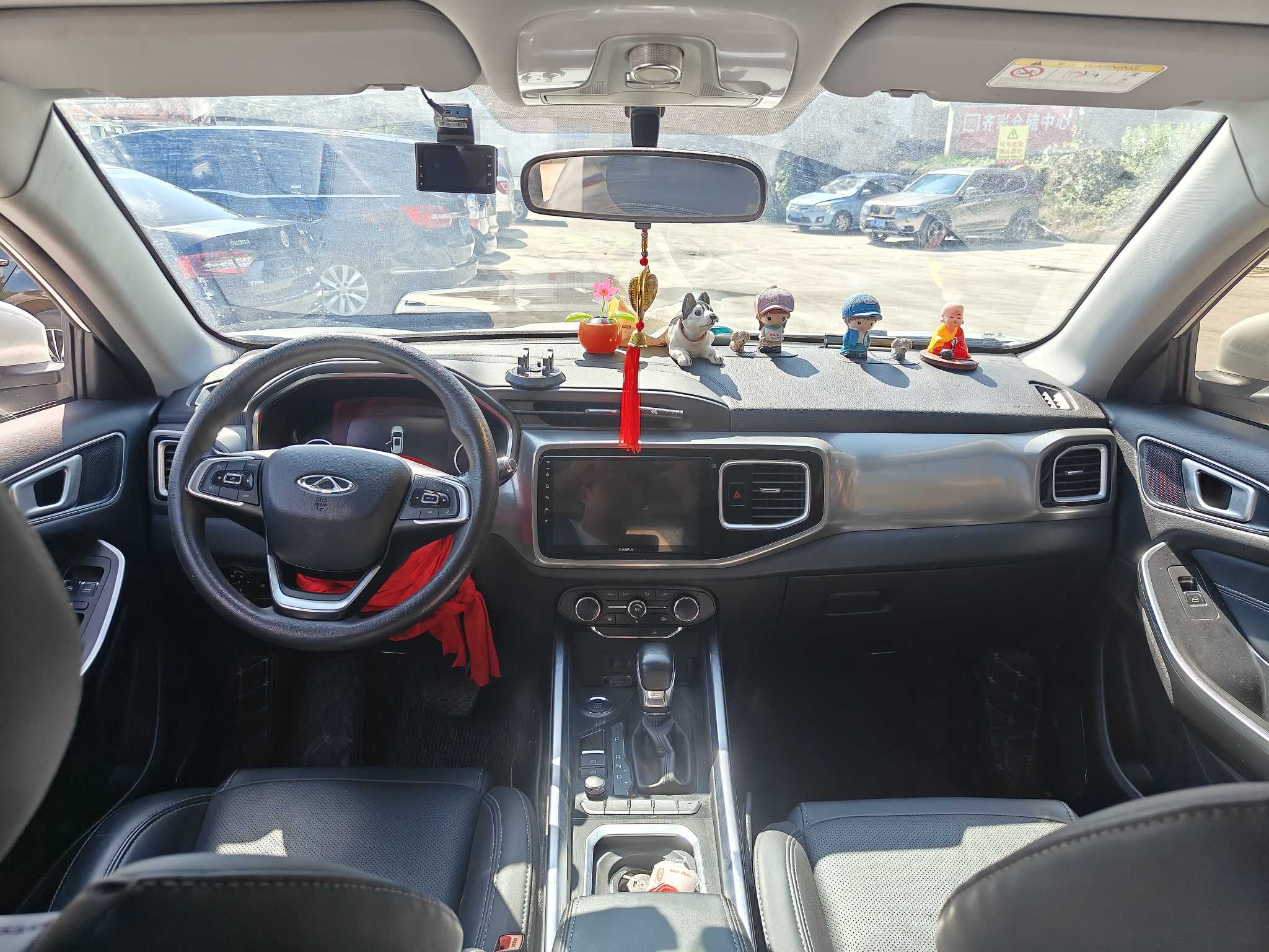Tiggo 8 2019 #4 Tiggo 8 2019 car image #4