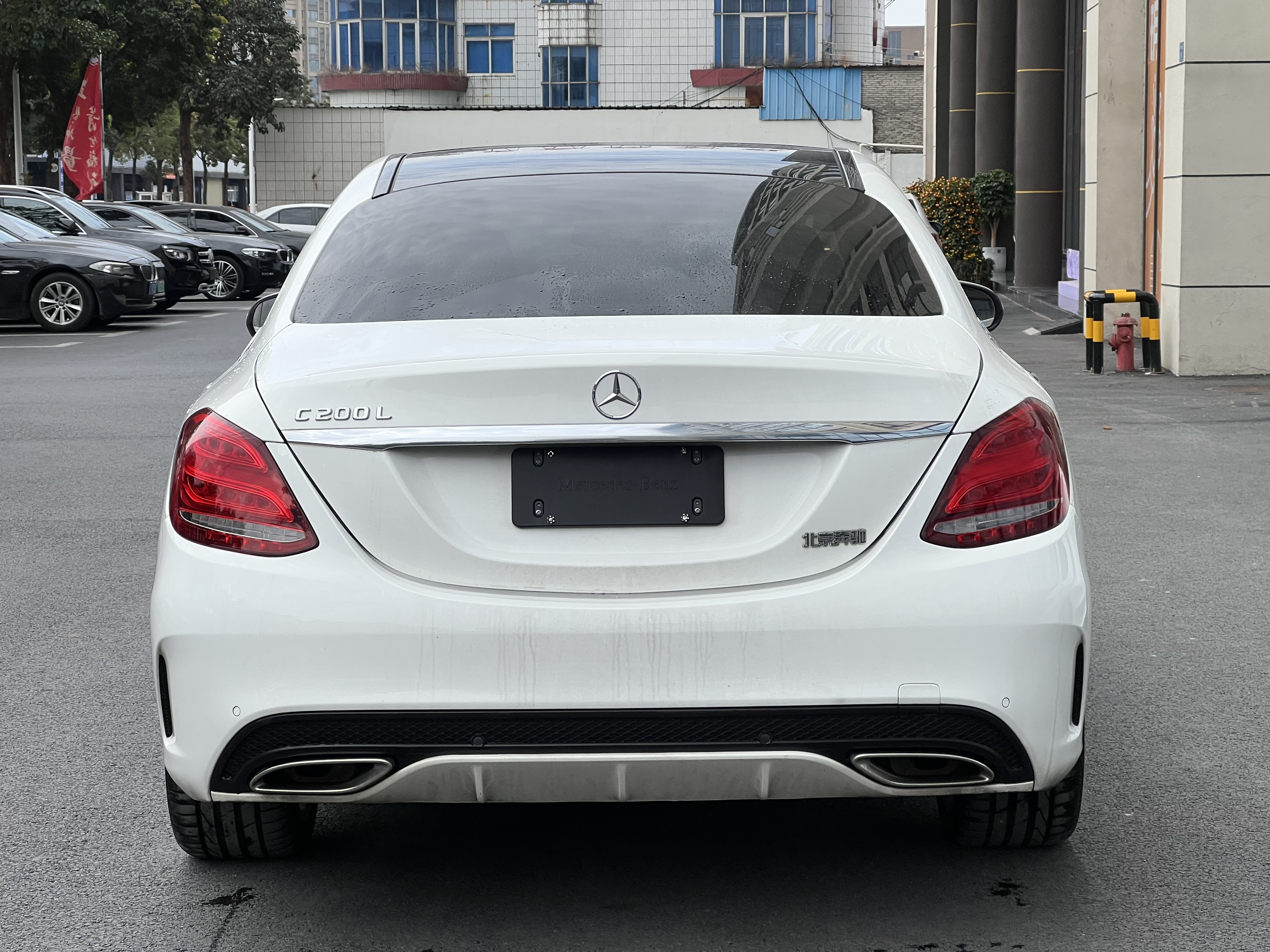 Mercedes-Benz C Class 2018 car image #4