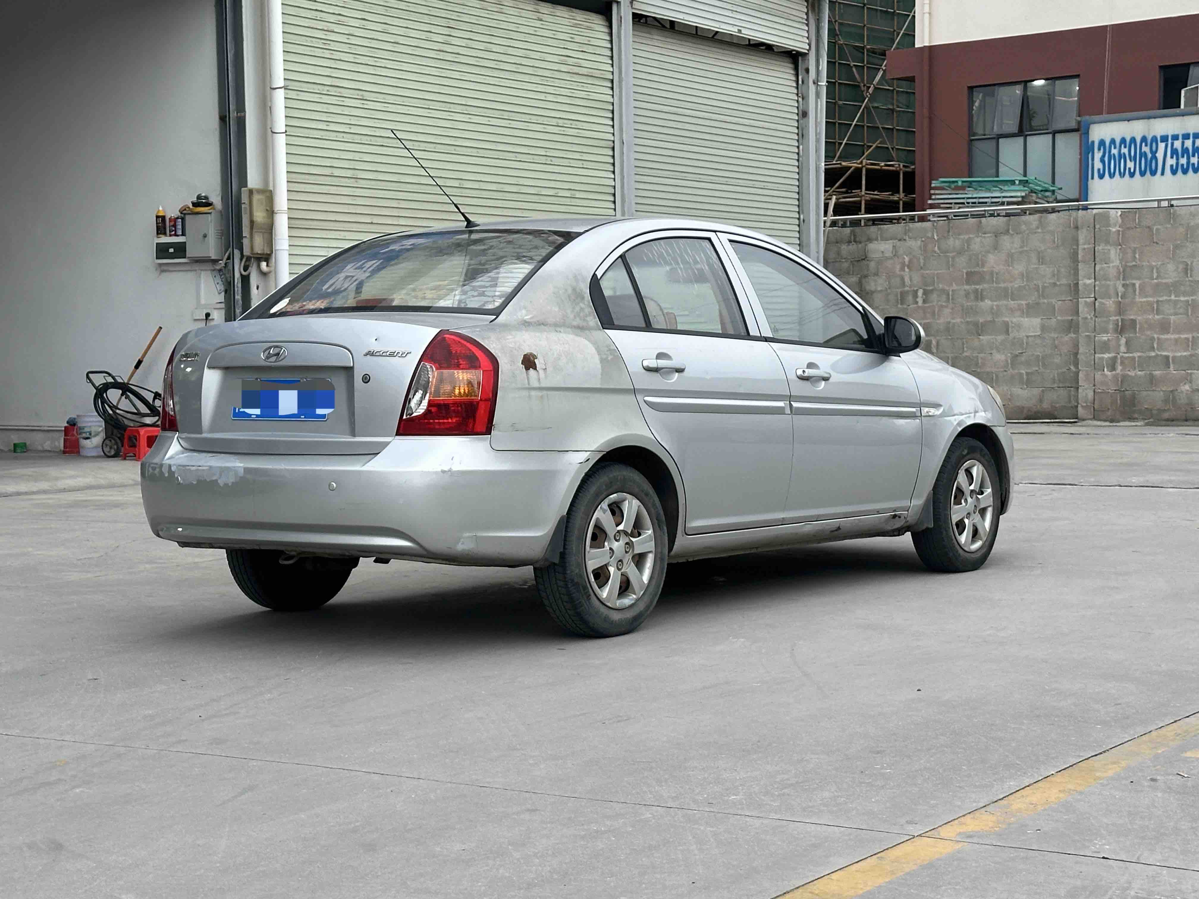 Hyundai Accent 2010 #4 Hyundai Accent 2010 car image #4