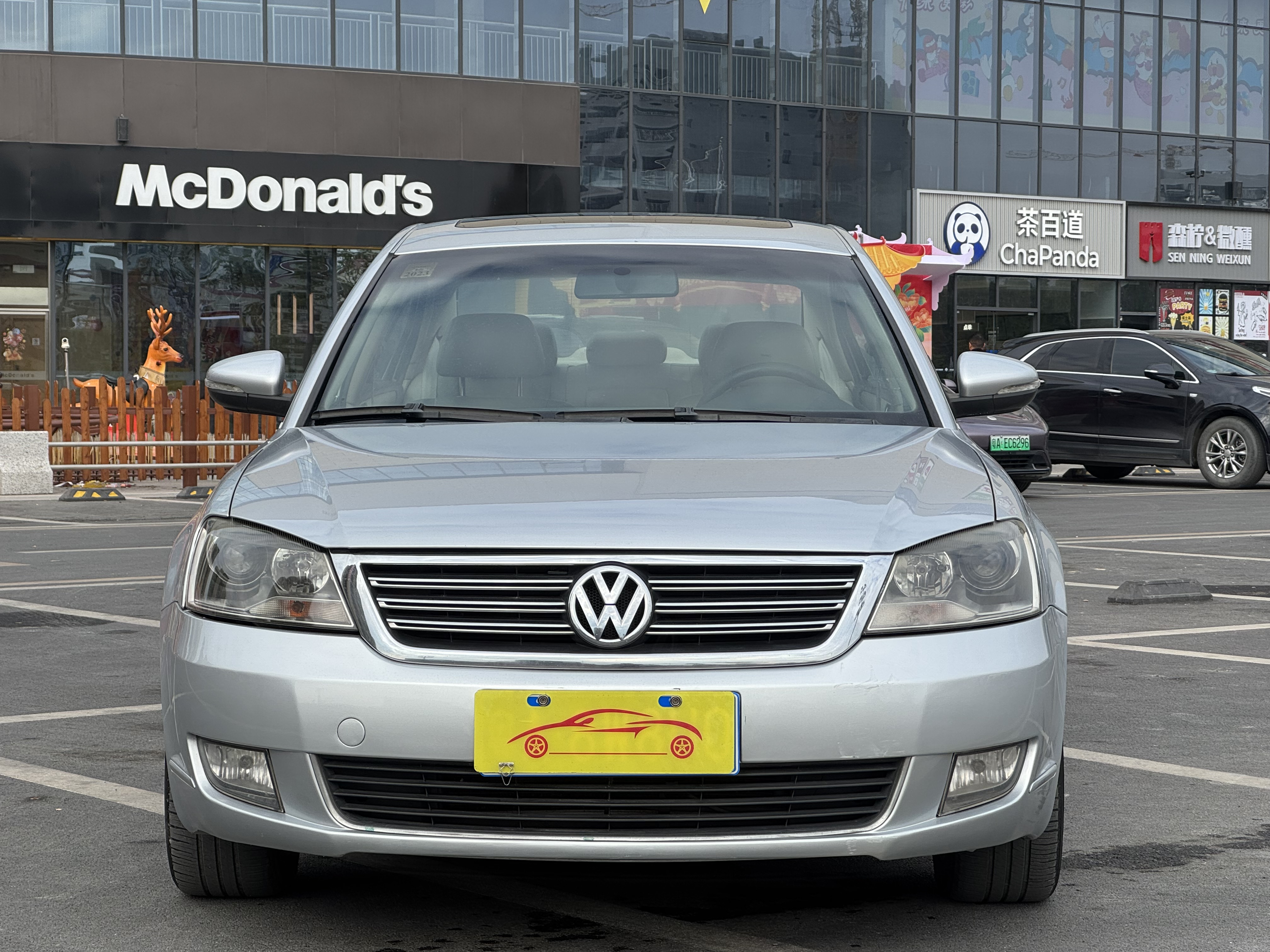 Volkswagen Passat Lingyu 2010 car image #4