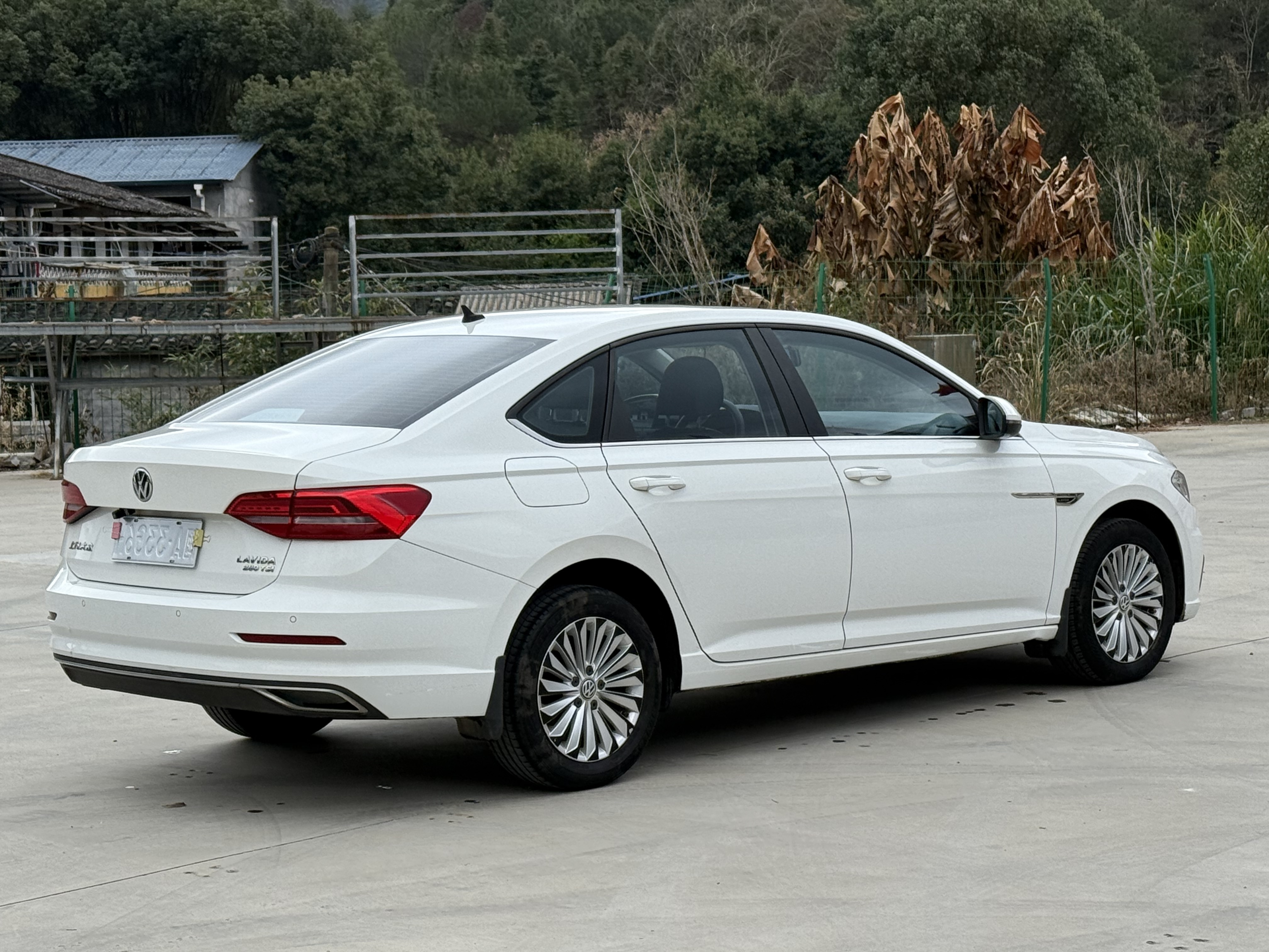 Volkswagen Lavida 2019 #4 Volkswagen Lavida 2019 car image #4