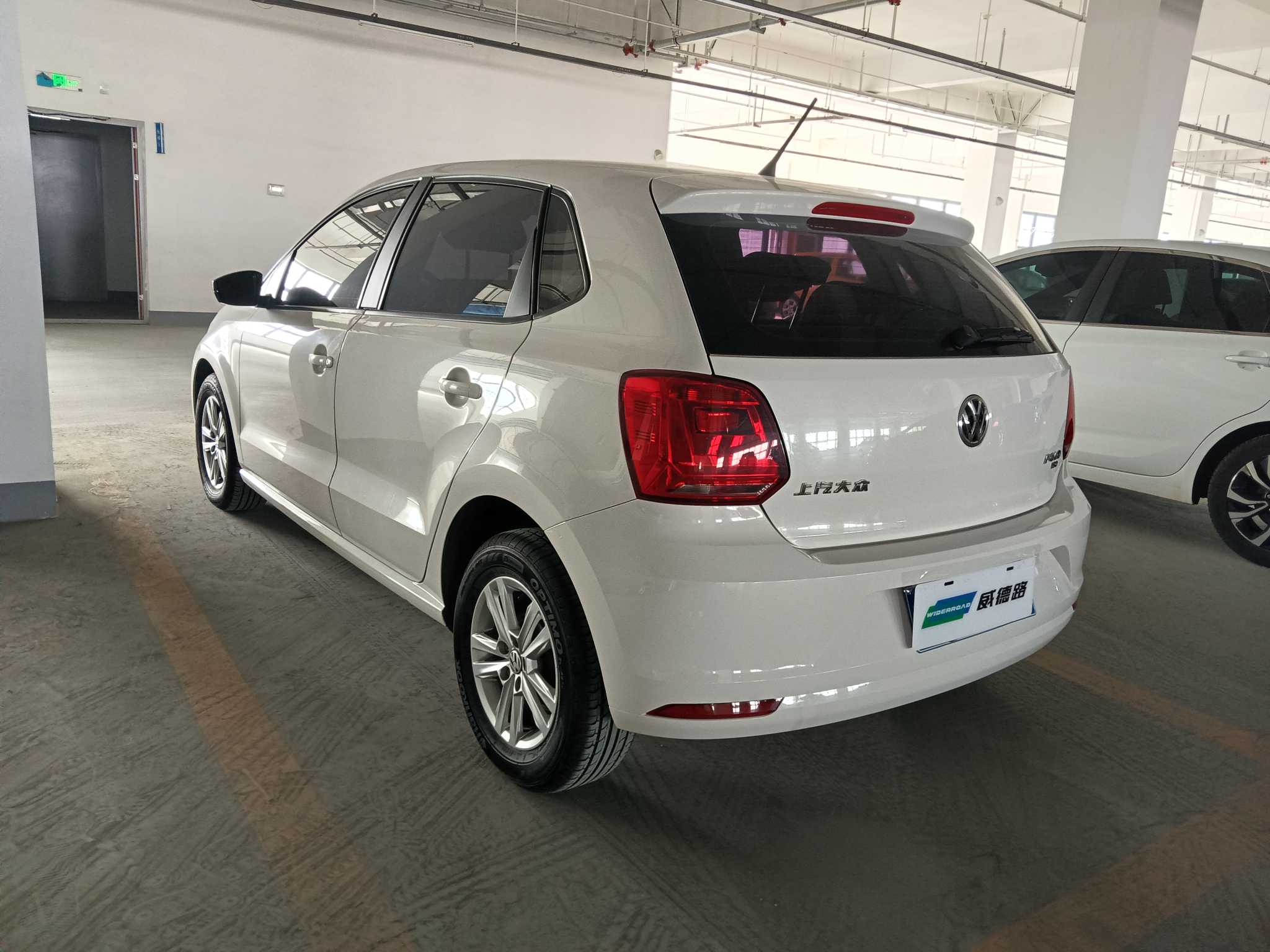 Polo 2019 #4 Polo 2019 car image #4