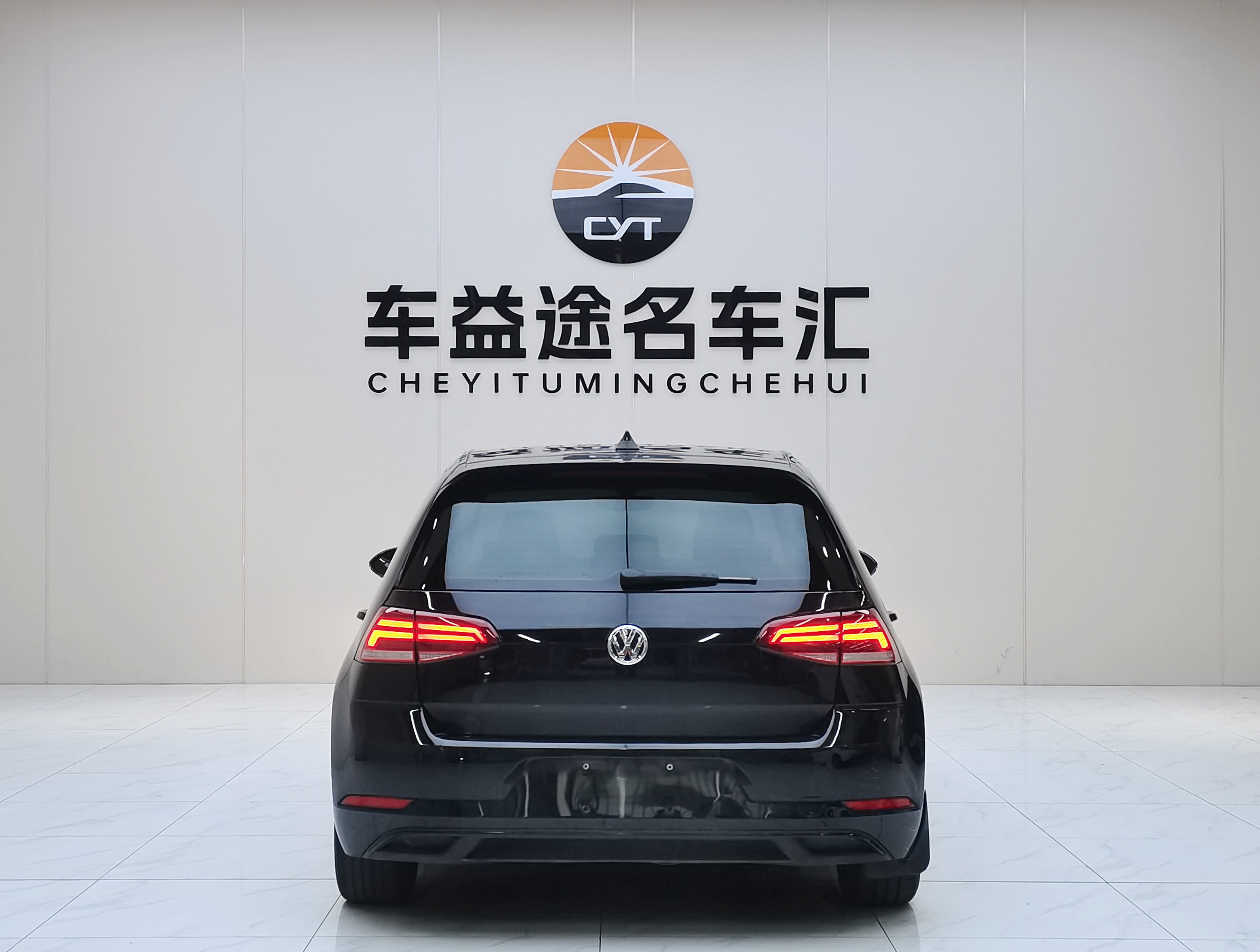 Volkswagen Golf New Energy (Imported) 2019 صورة سيارة #4