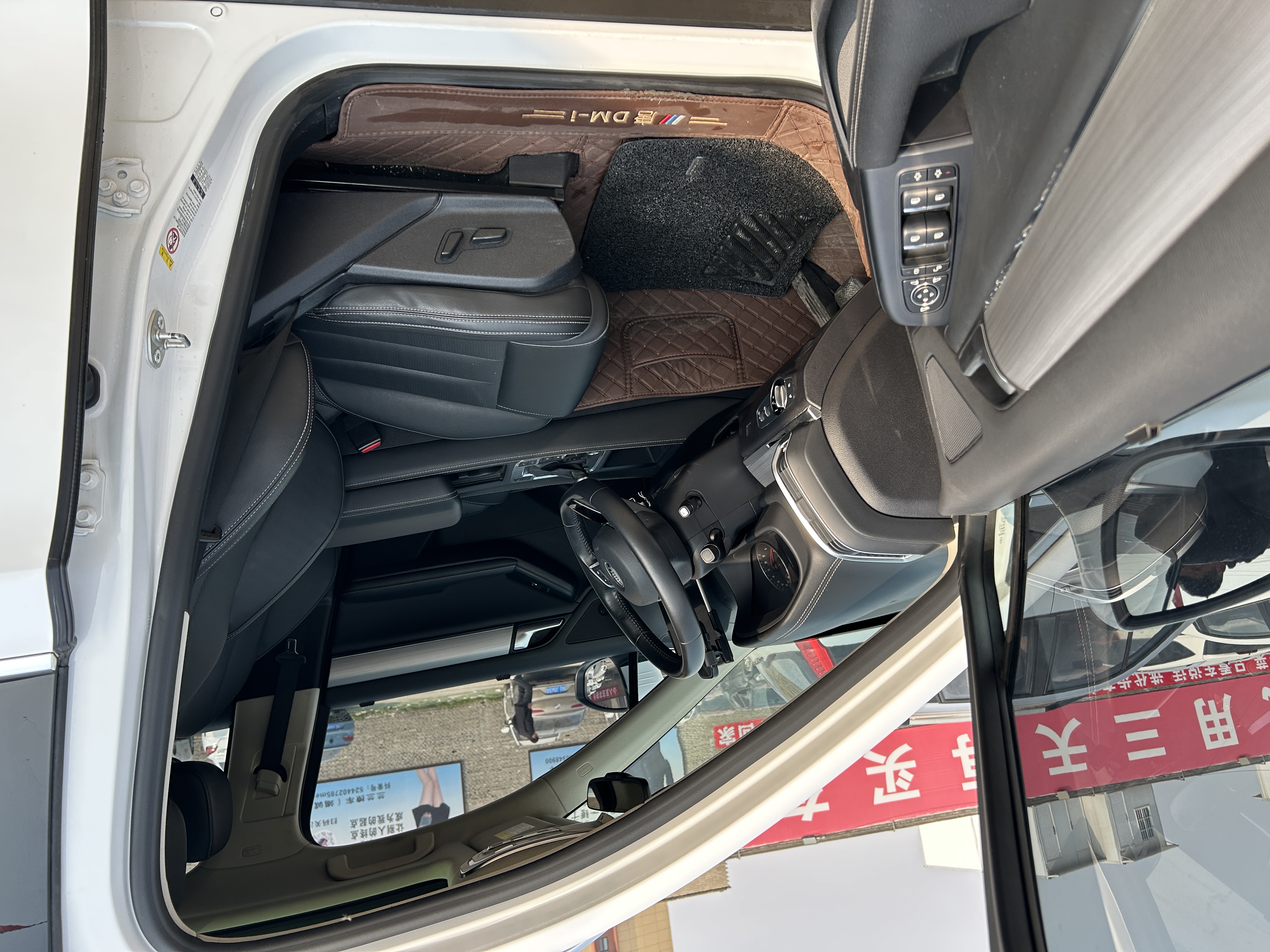 BYD Tang 2019 #4 BYD Tang 2019 car image #4