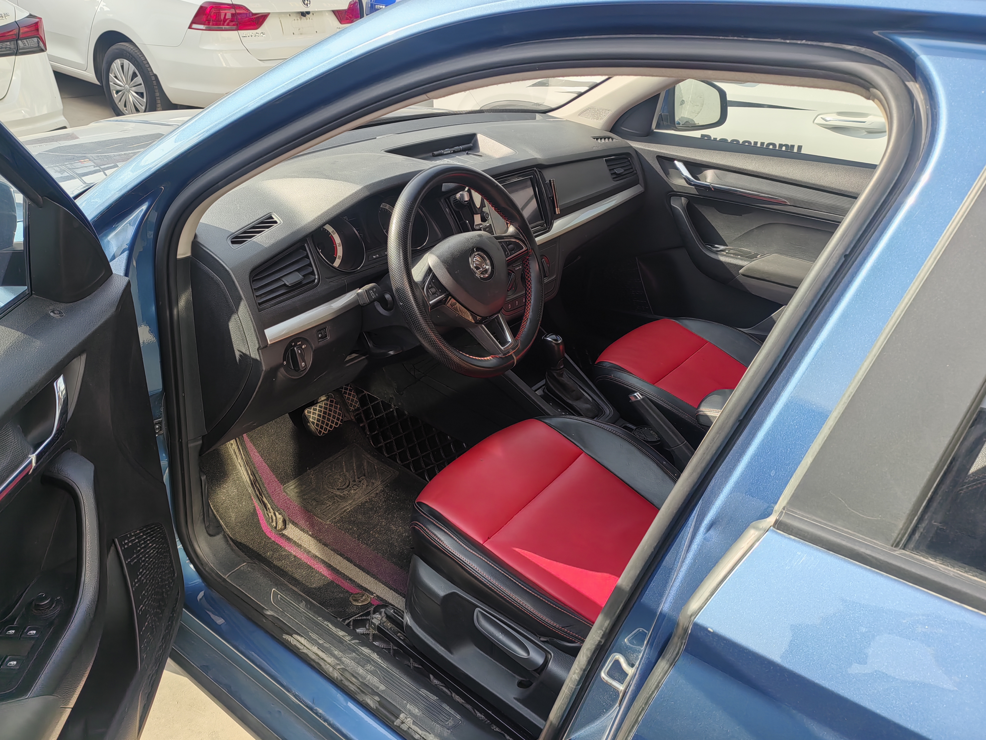 Skoda Kamiq 2019 imagem de carro #4