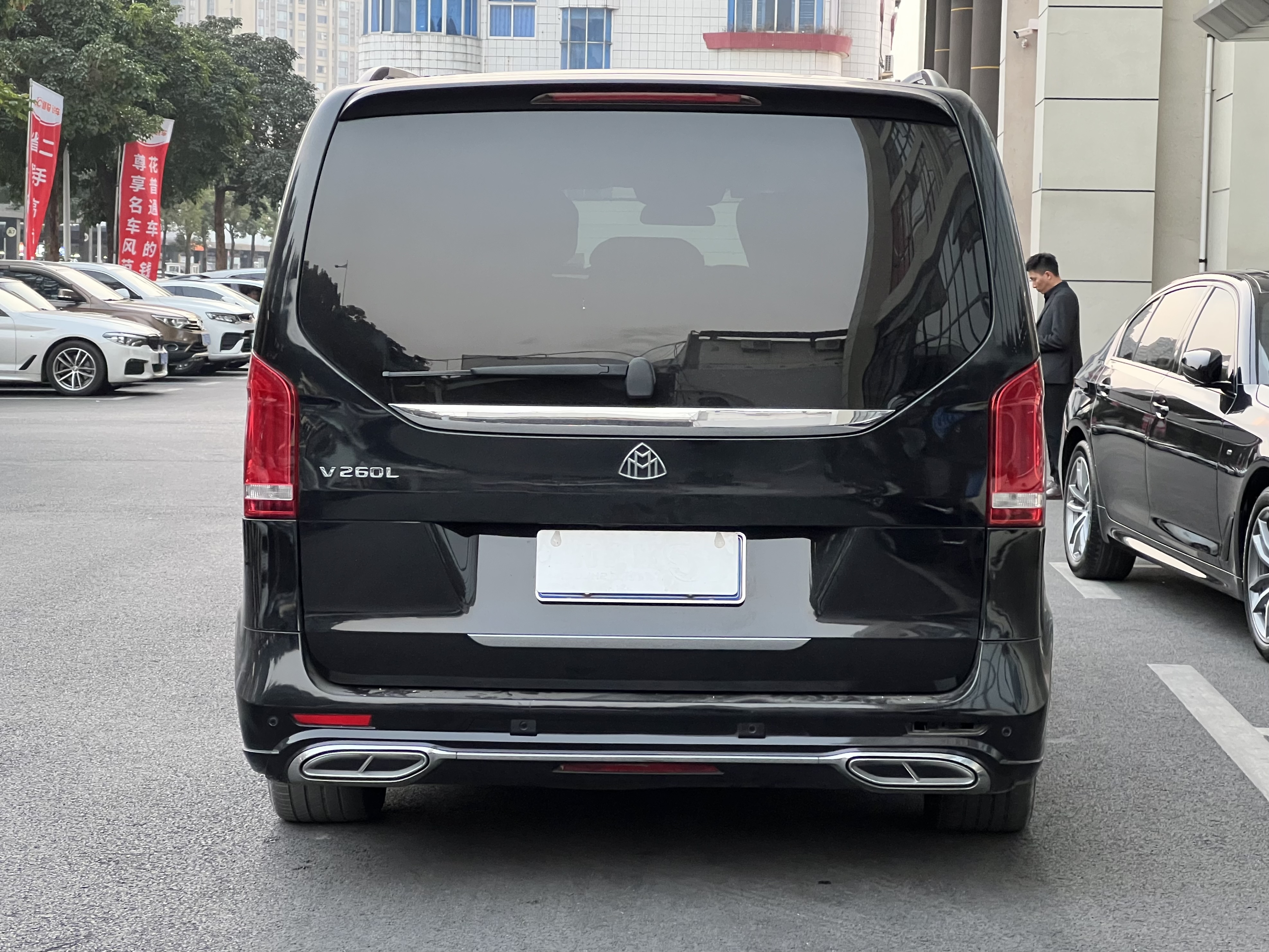 Mercedes-Benz V Class 2018 #4 Mercedes-Benz V Class 2018 car image #4