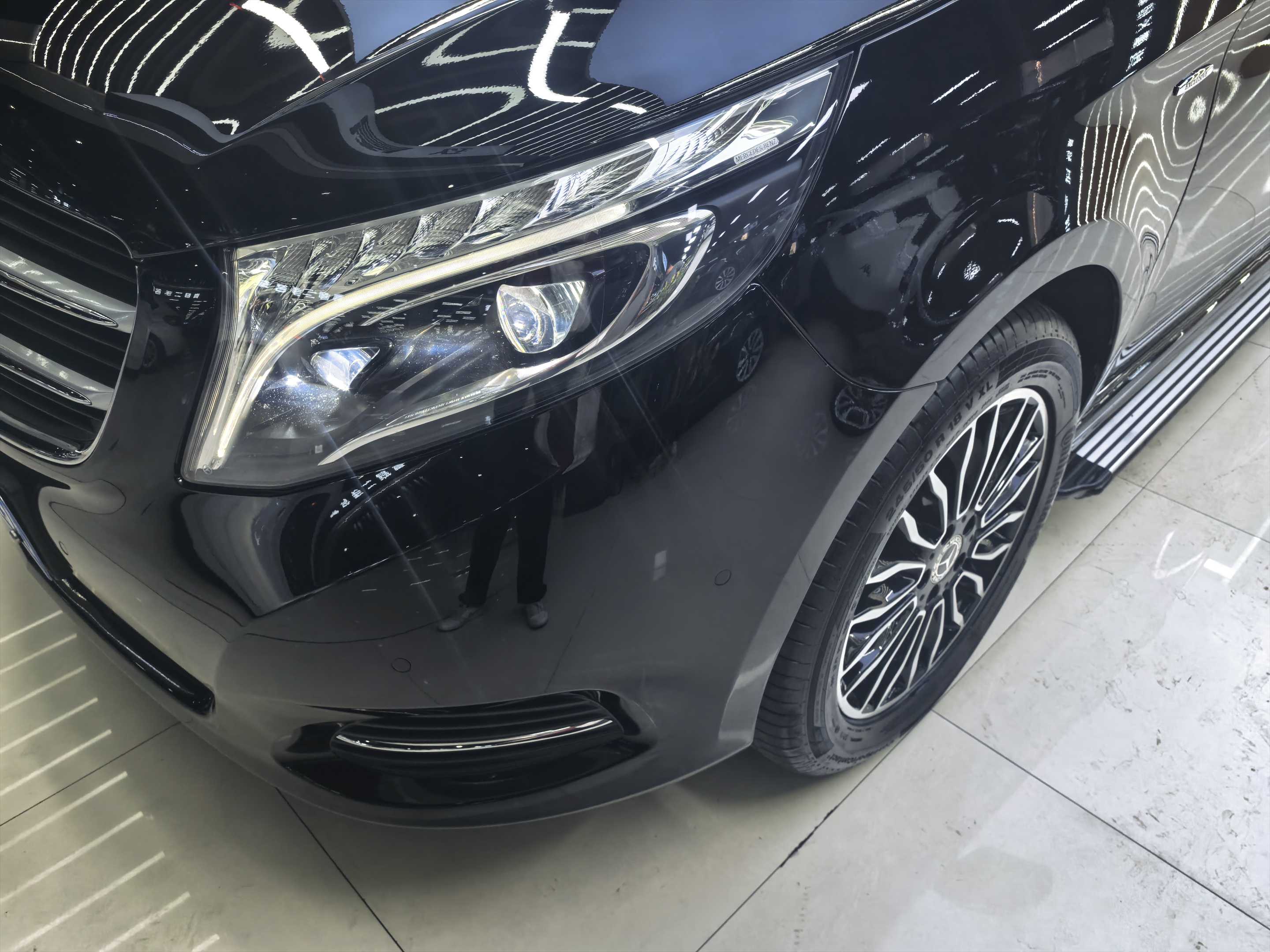 Mercedes-Benz V Class 2019 #4 Mercedes-Benz V Class 2019 car image #4