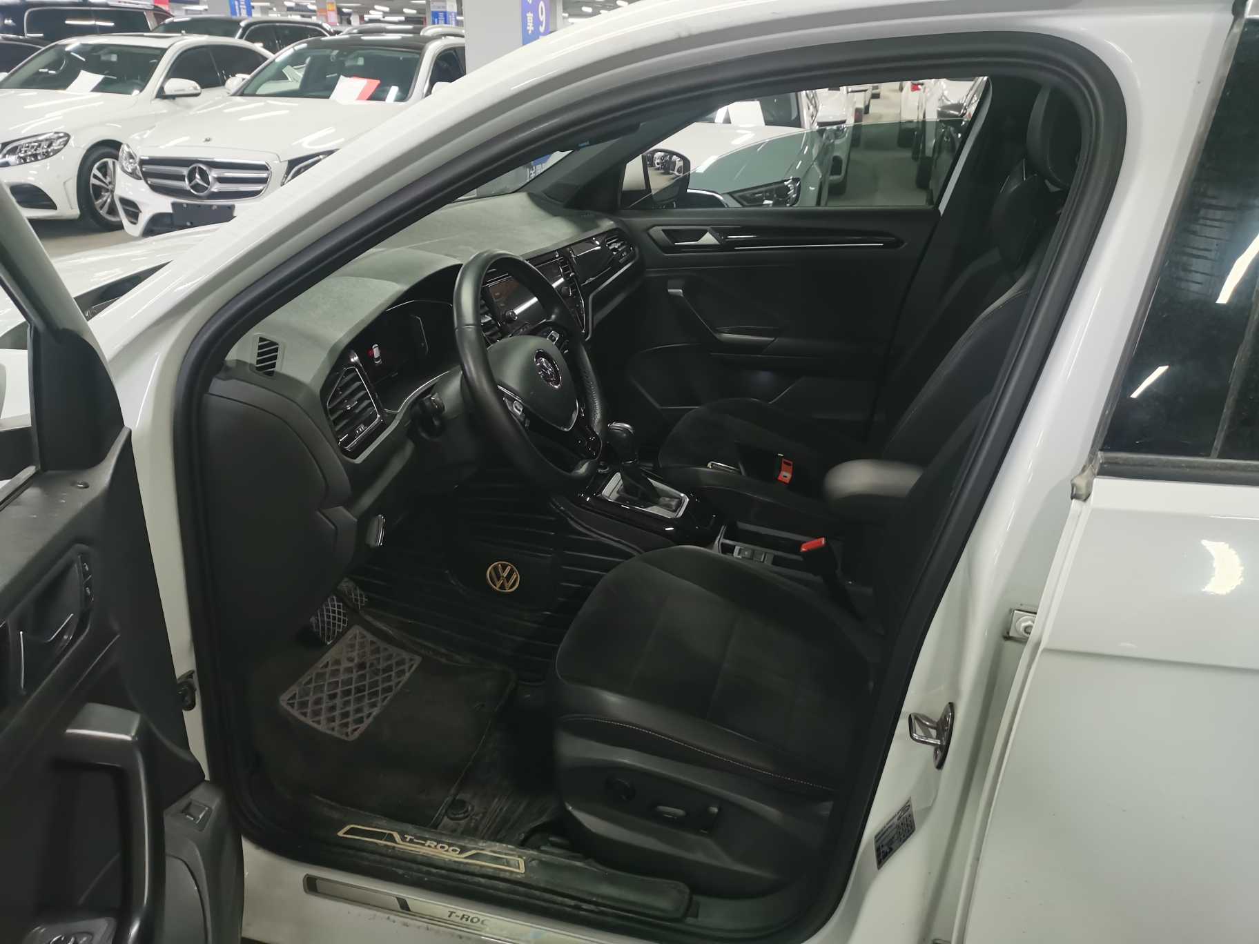 T-Roc 2018 #4 T-Roc 2018 car image #4