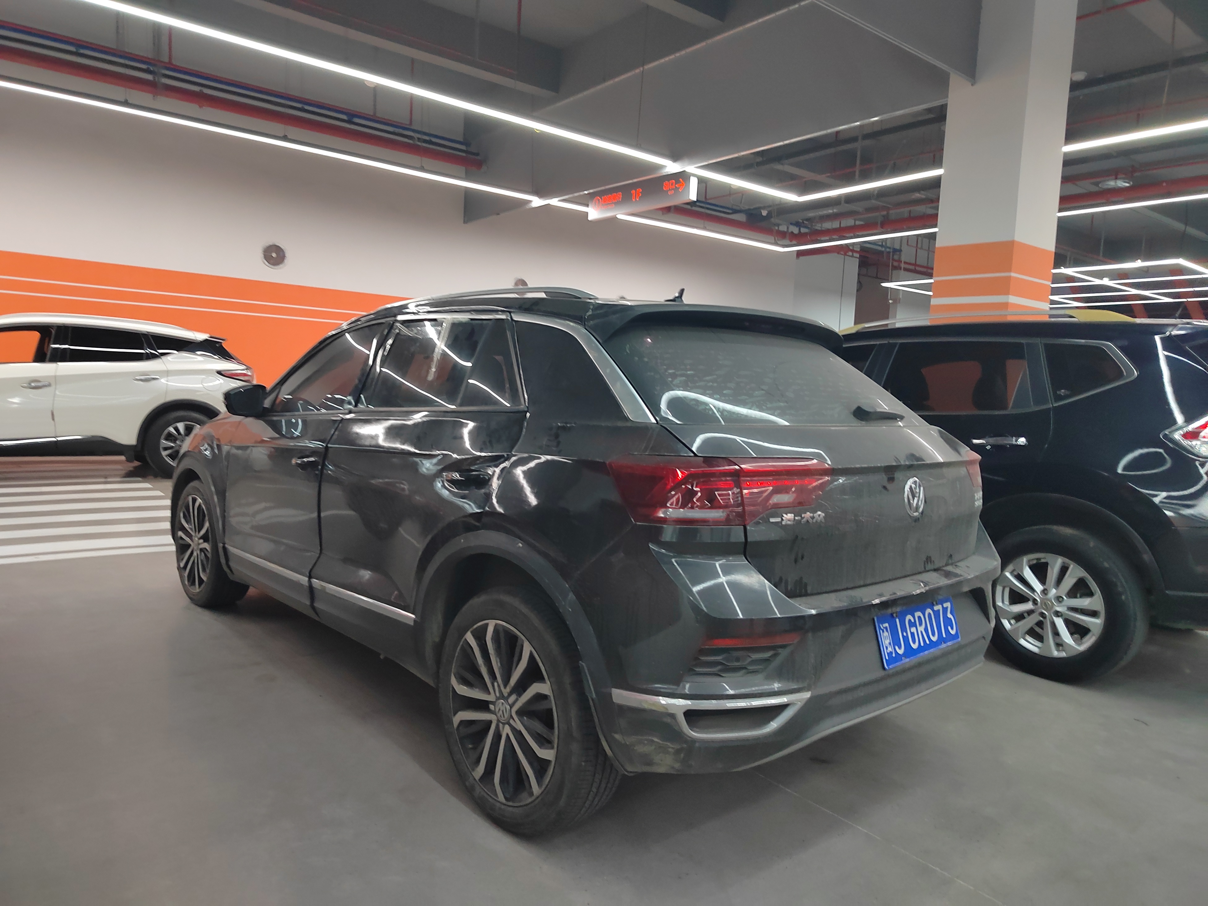 T-Roc 2019 #4 T-Roc 2019 car image #4