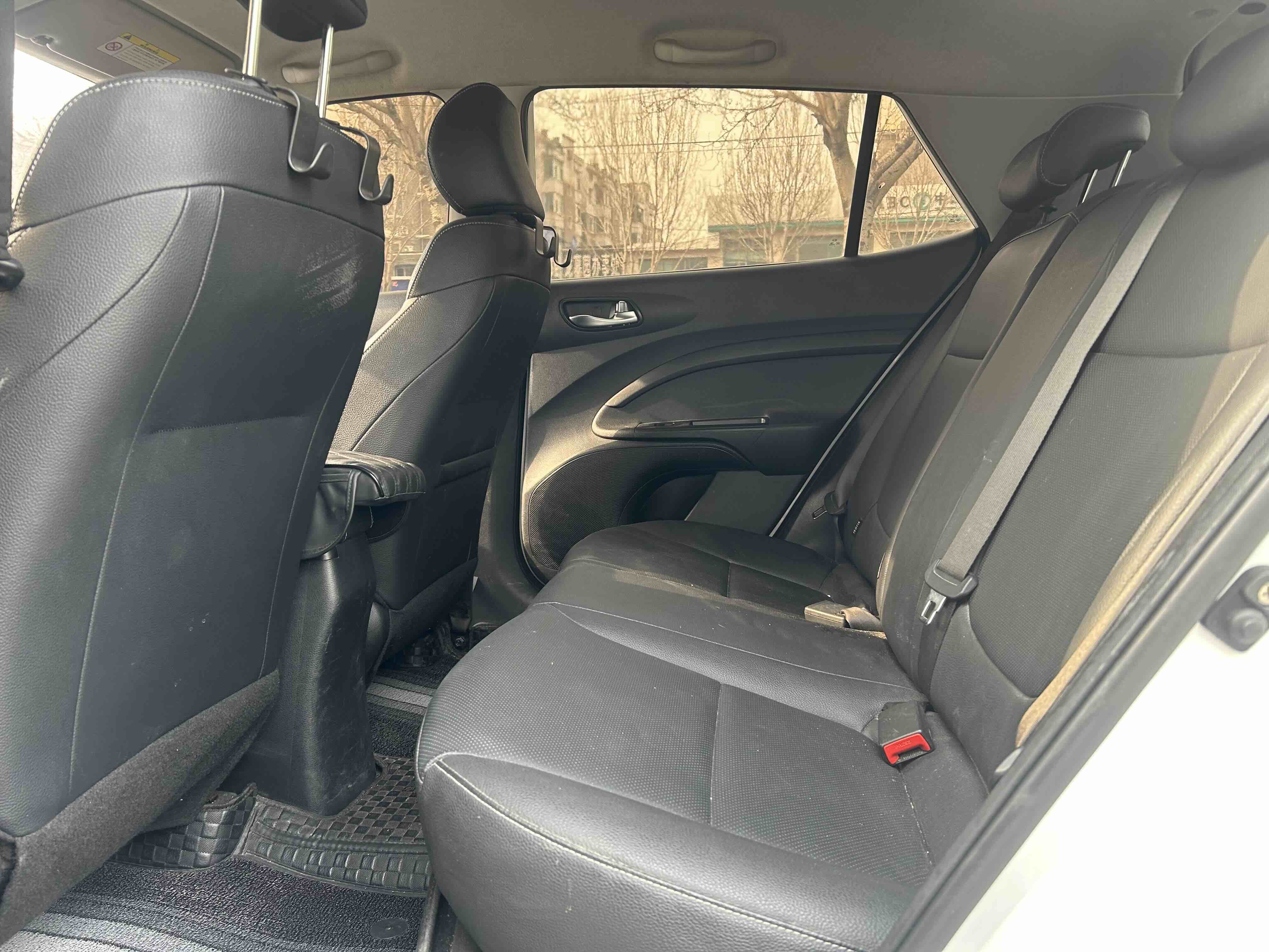 Kia KX1 2019 car image #4