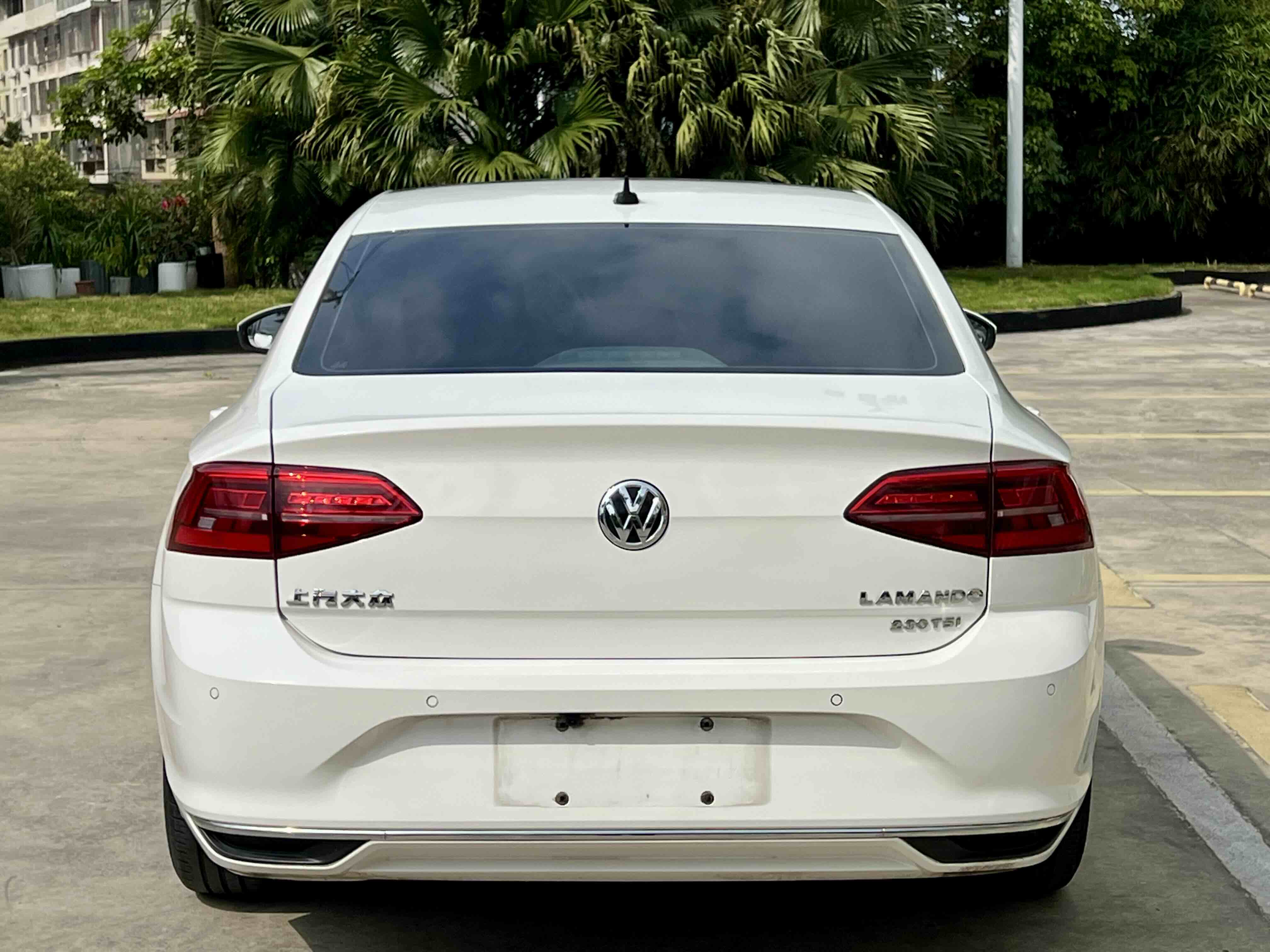 Volkswagen Lamando 2019 immagine di auto #4