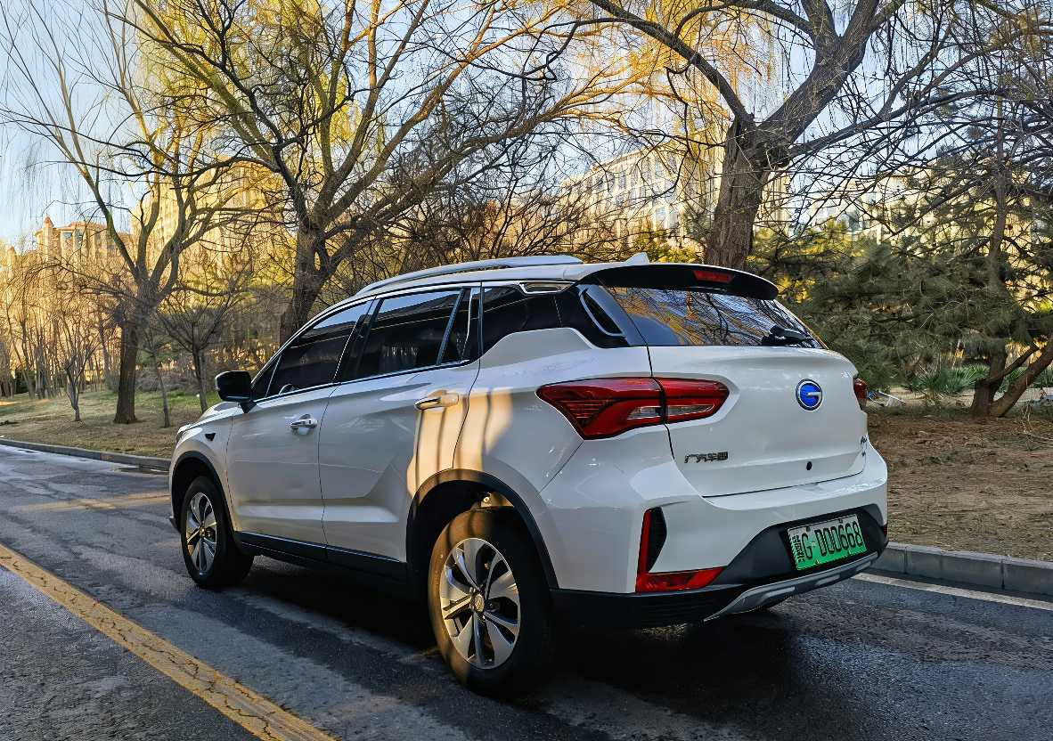 GAC ix4 2018 car image #4