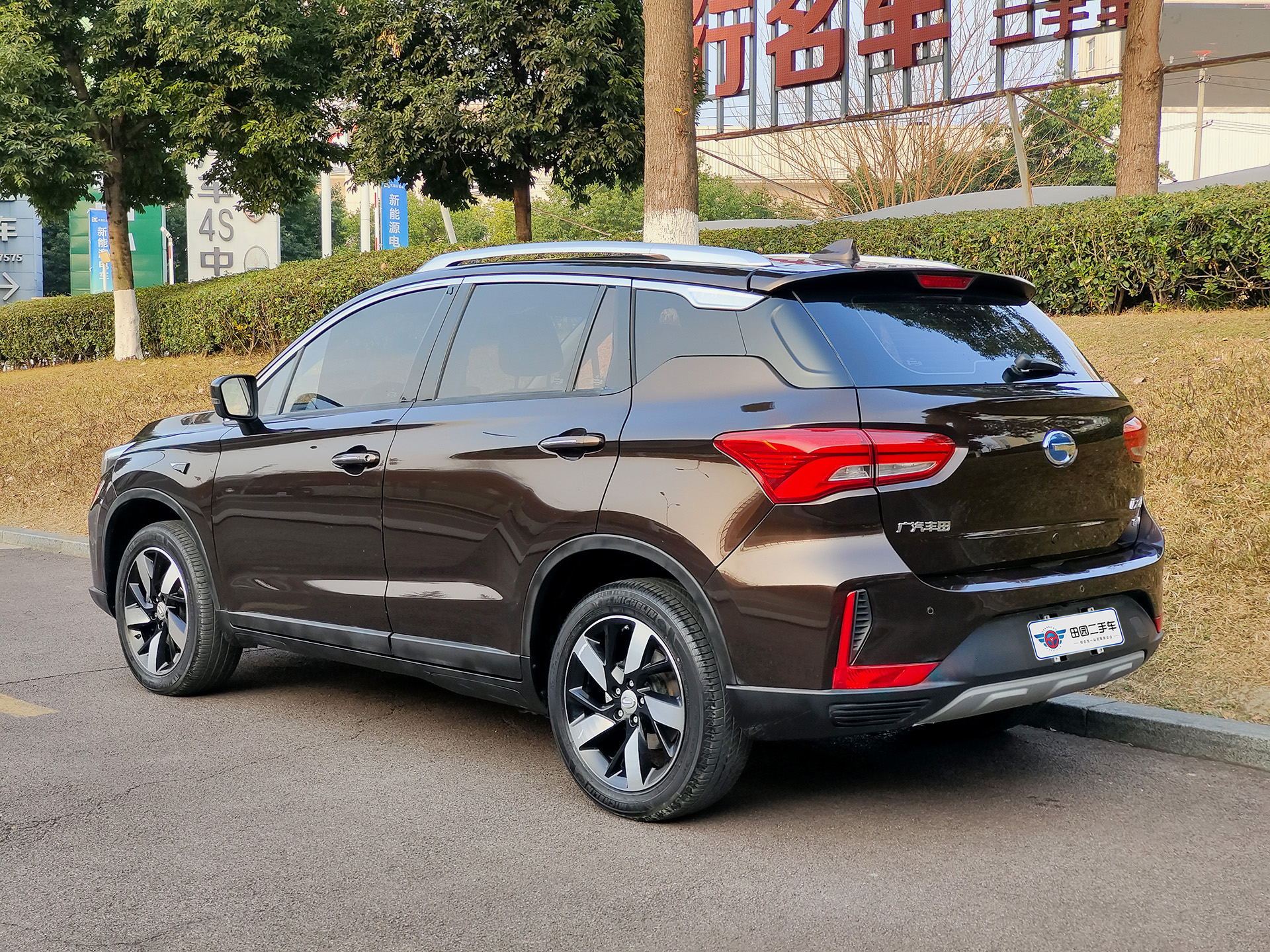 GAC ix4 2018 car image #4