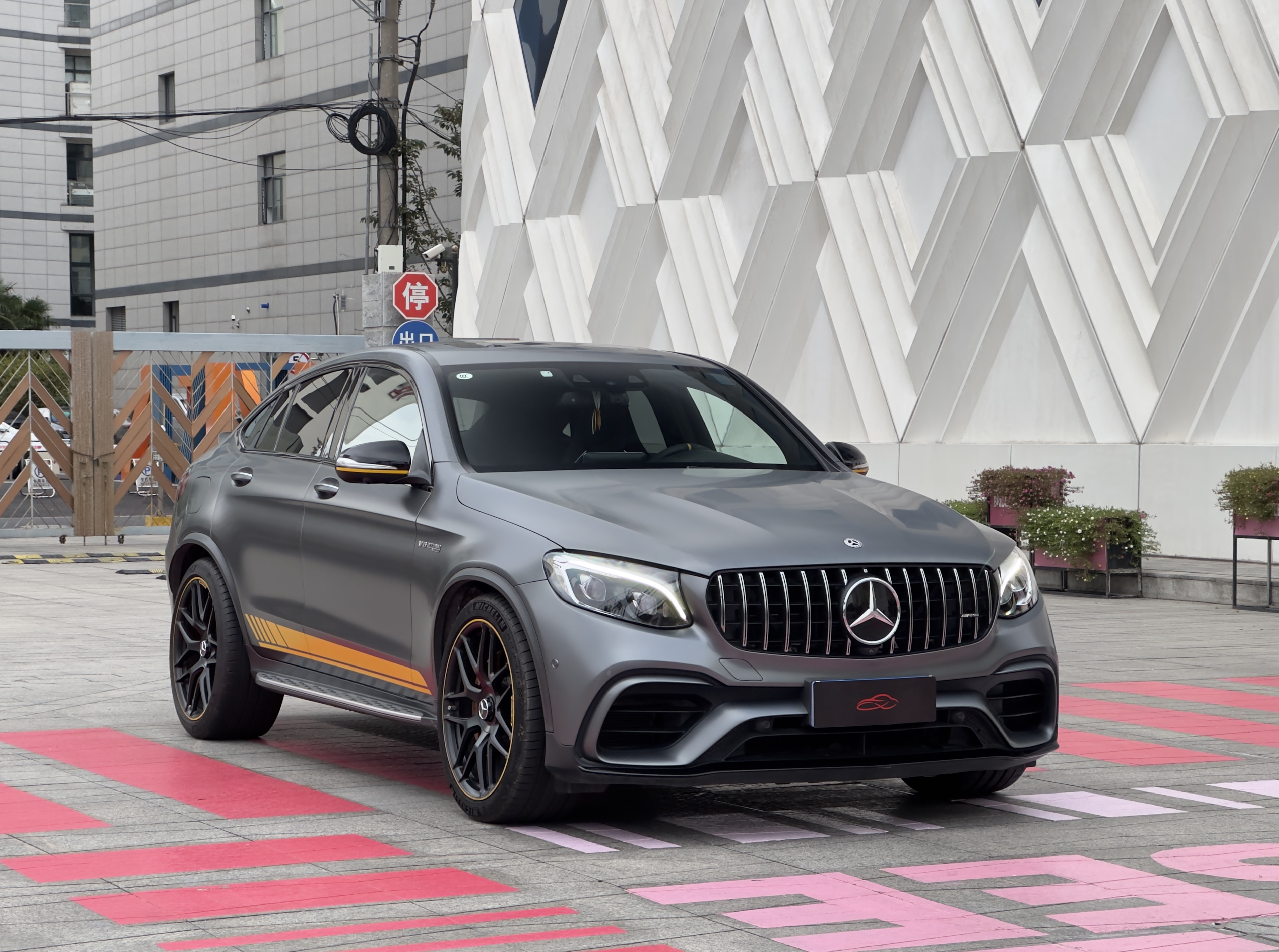 Mercedes-Benz GLC Coupe AMG 2019 #4 Mercedes-Benz GLC Coupe AMG 2019 car image #4