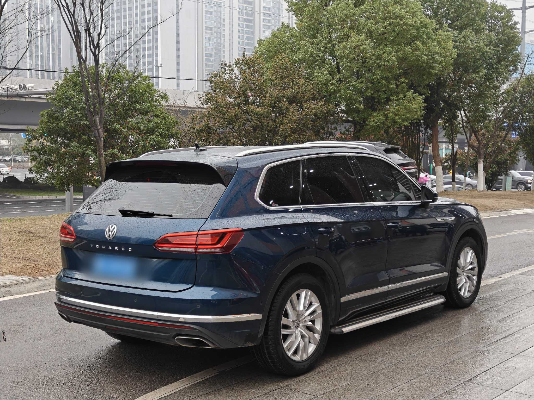 Volkswagen Touareg 2020 image de voiture #4