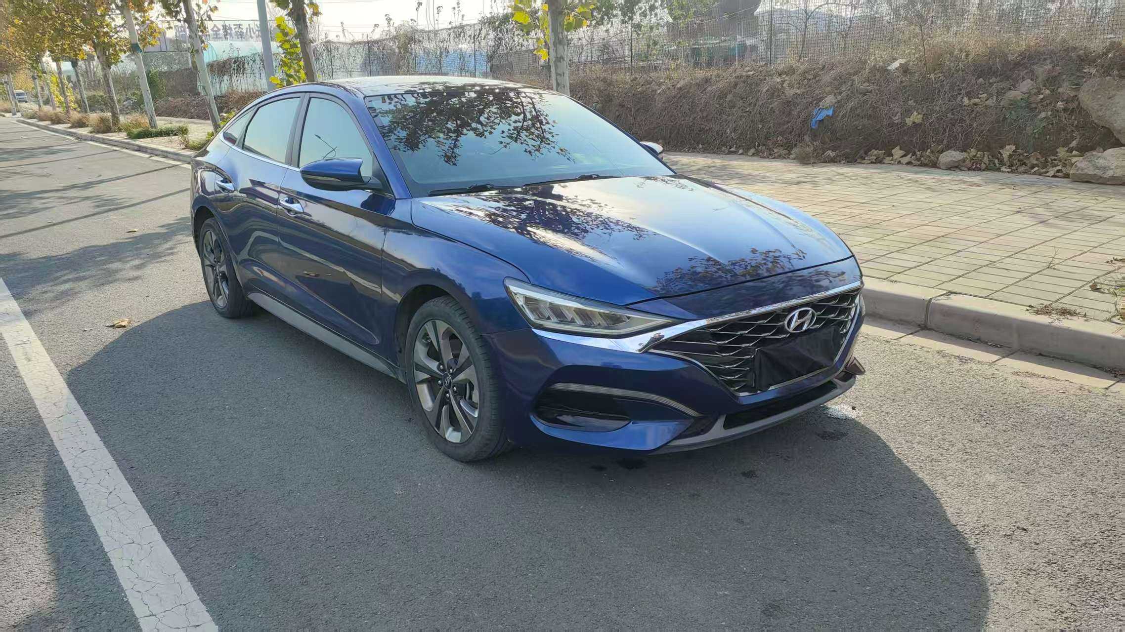 Hyundai Lafesta 2019 car image #4