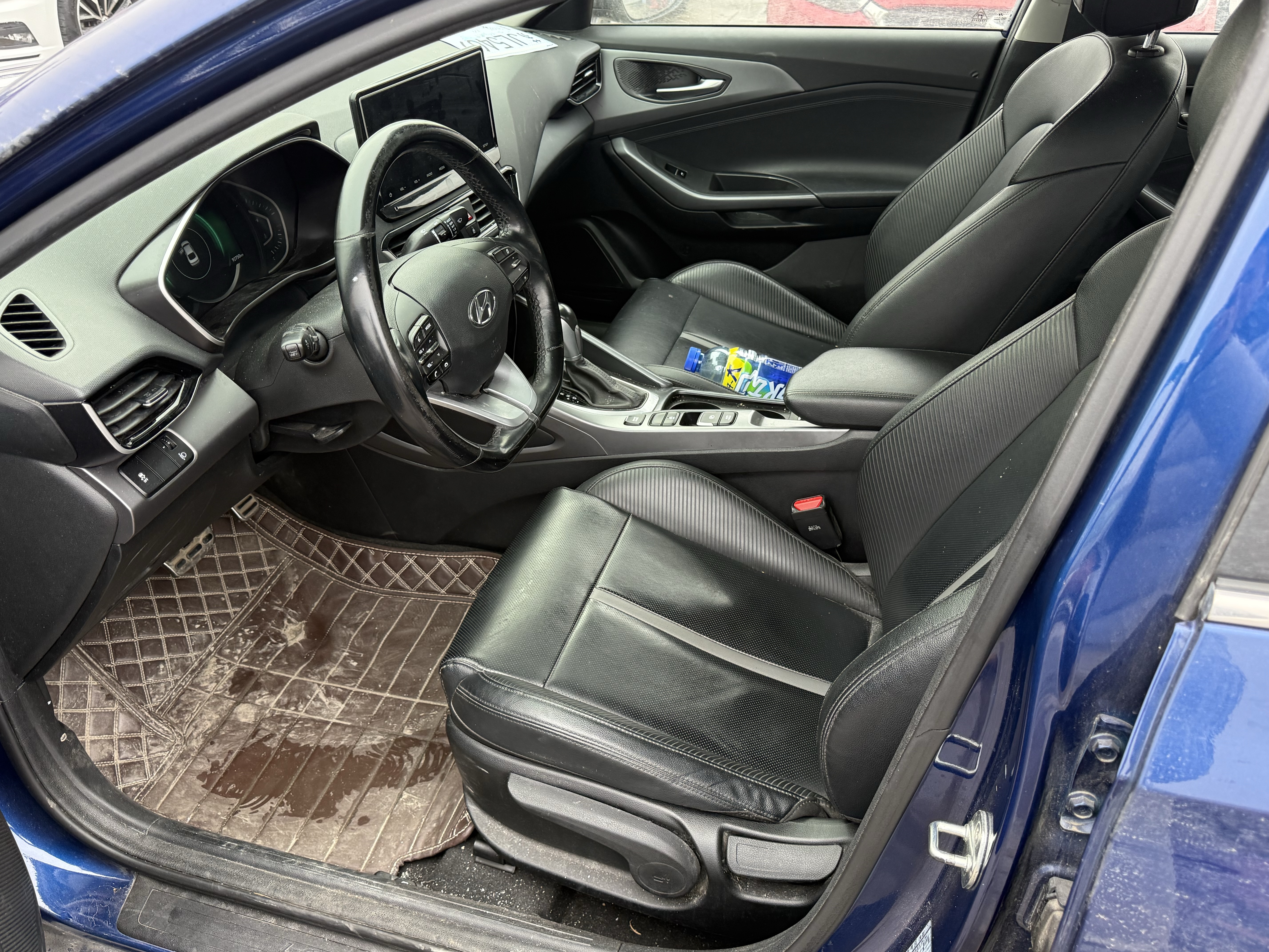 Hyundai Lafesta 2020 car image #4