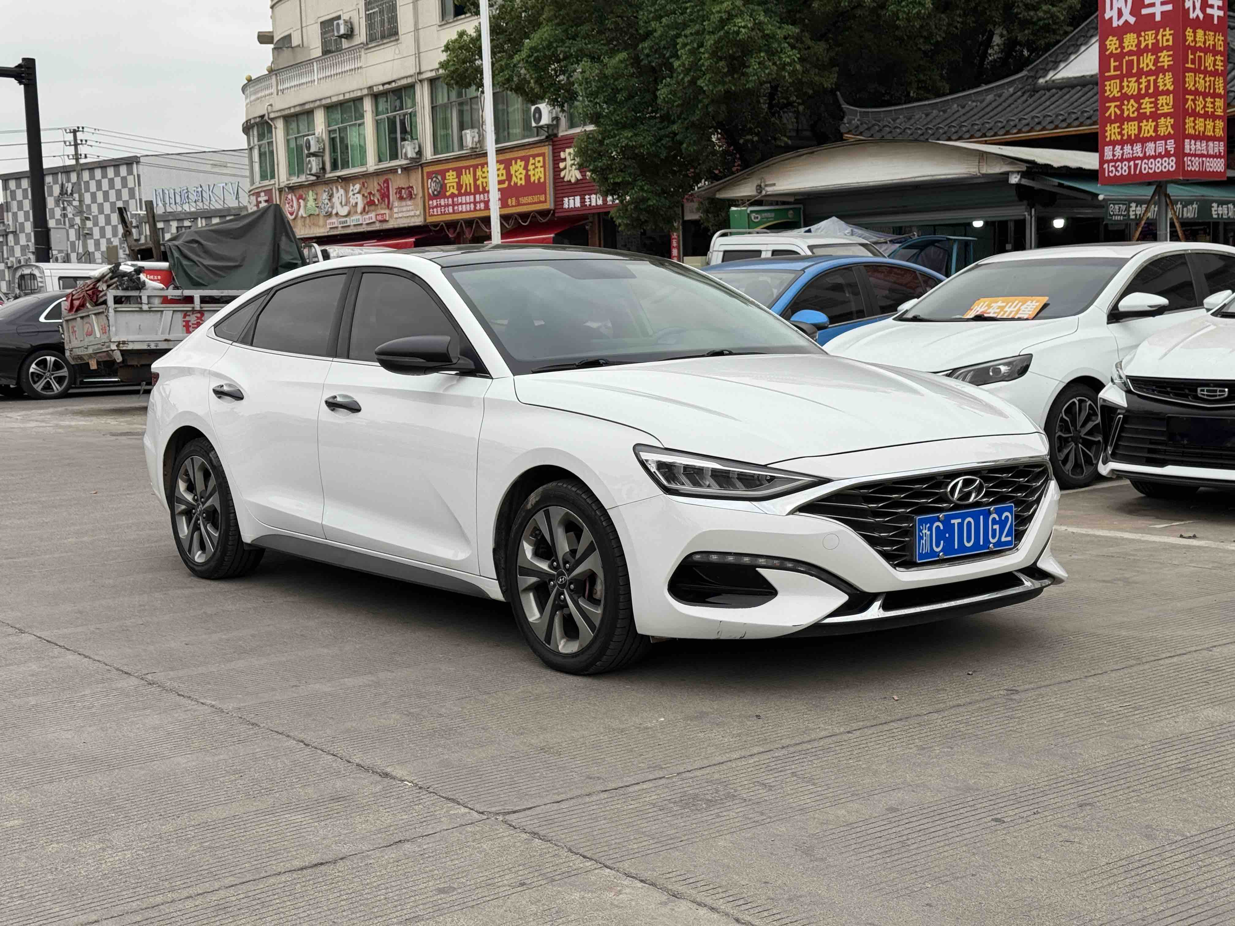 Hyundai Lafesta 2019 car image #4