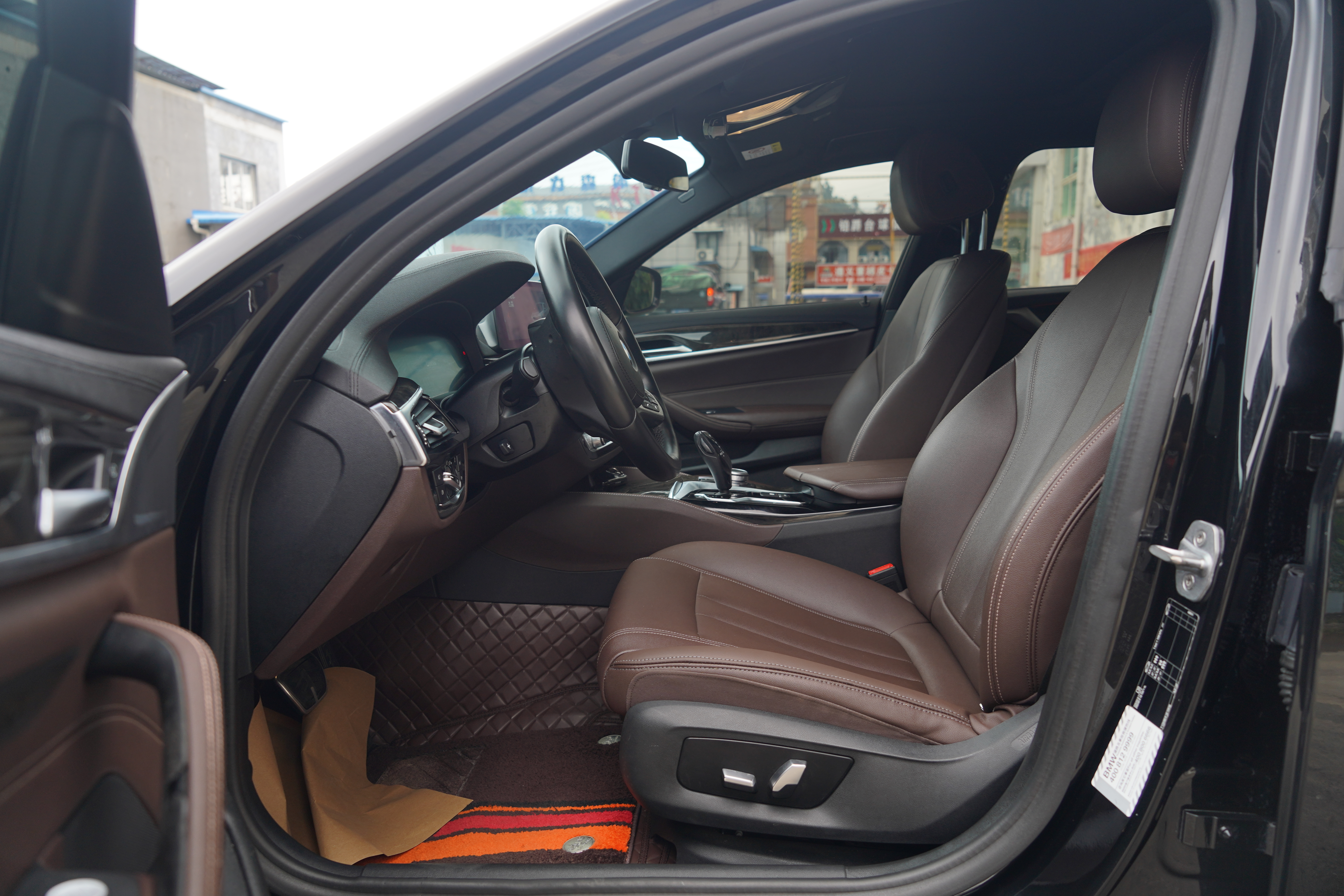 BMW 5 Series 2019 car image #4