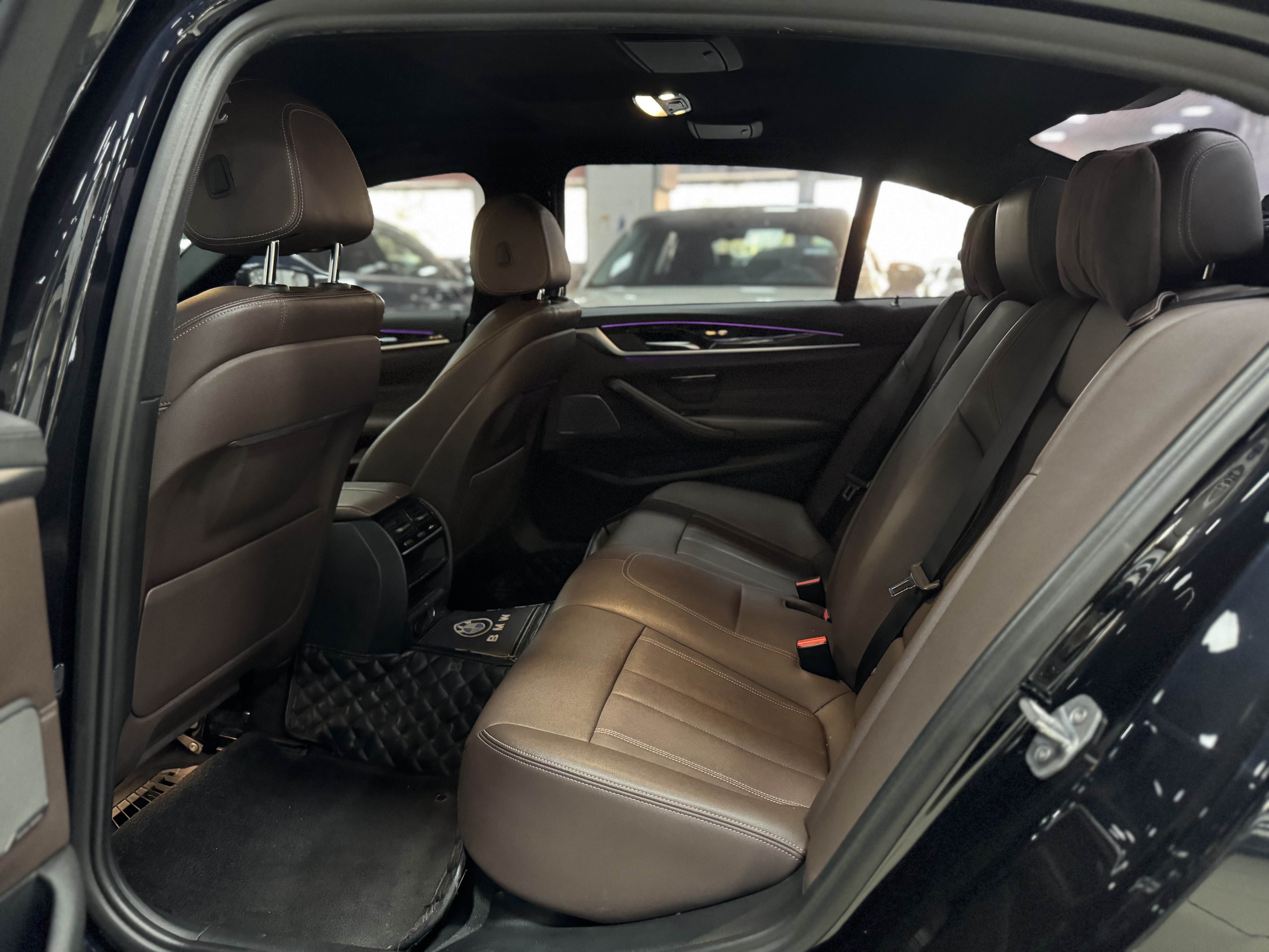 BMW 5 Series 2018 car image #4