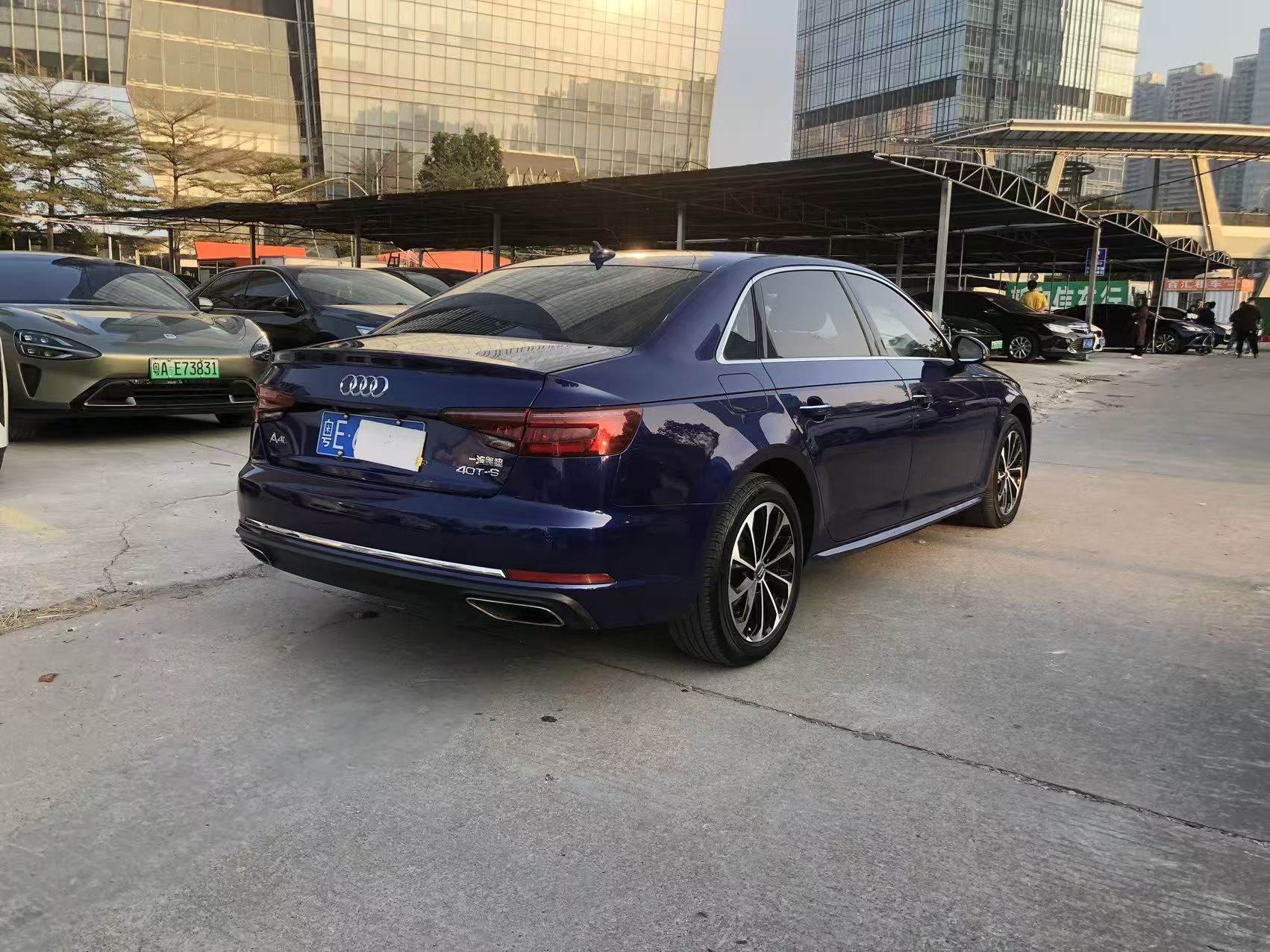 Audi A4L 2019 car image #4